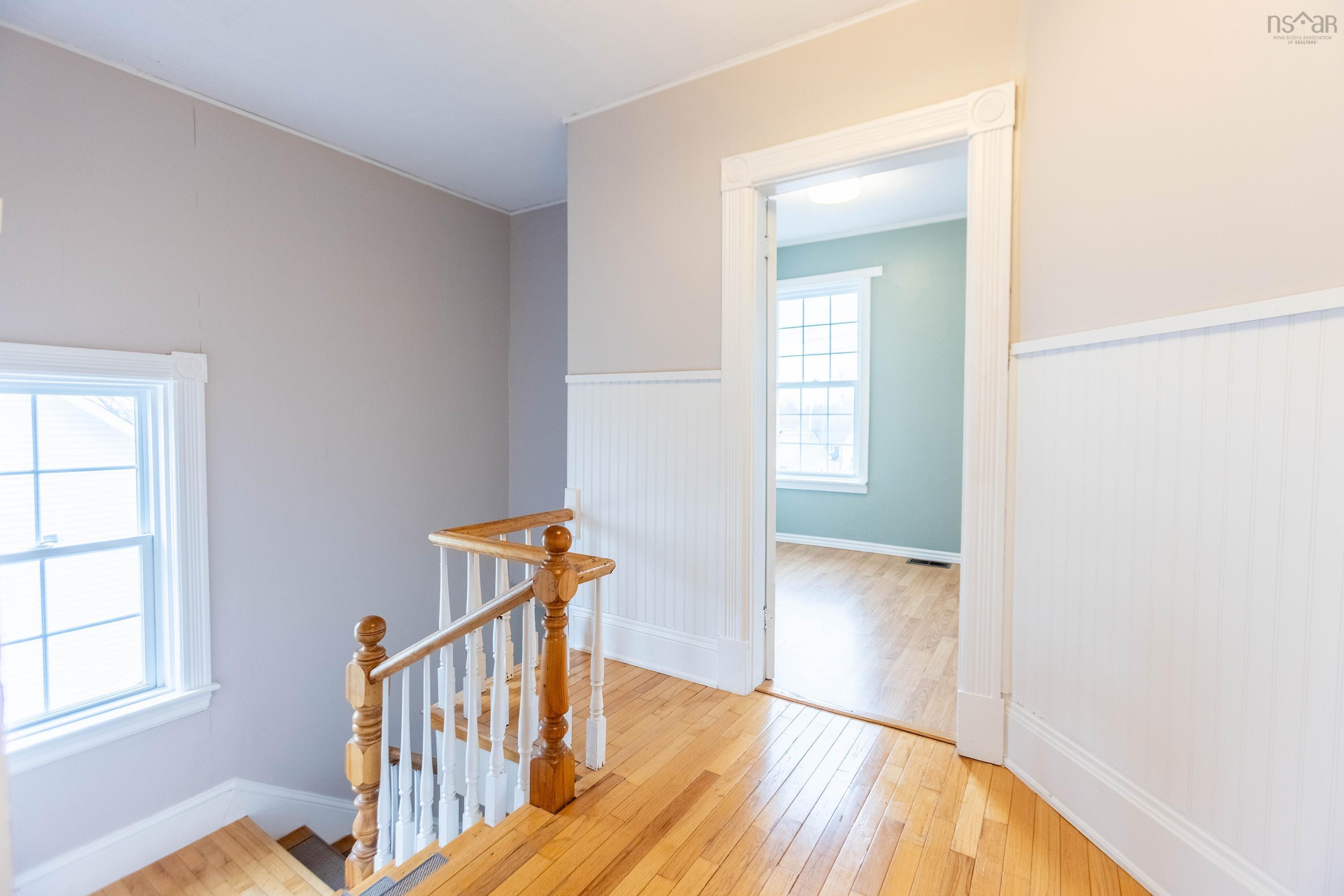 $279,900.00: 14 Allison Avenue, Amherst