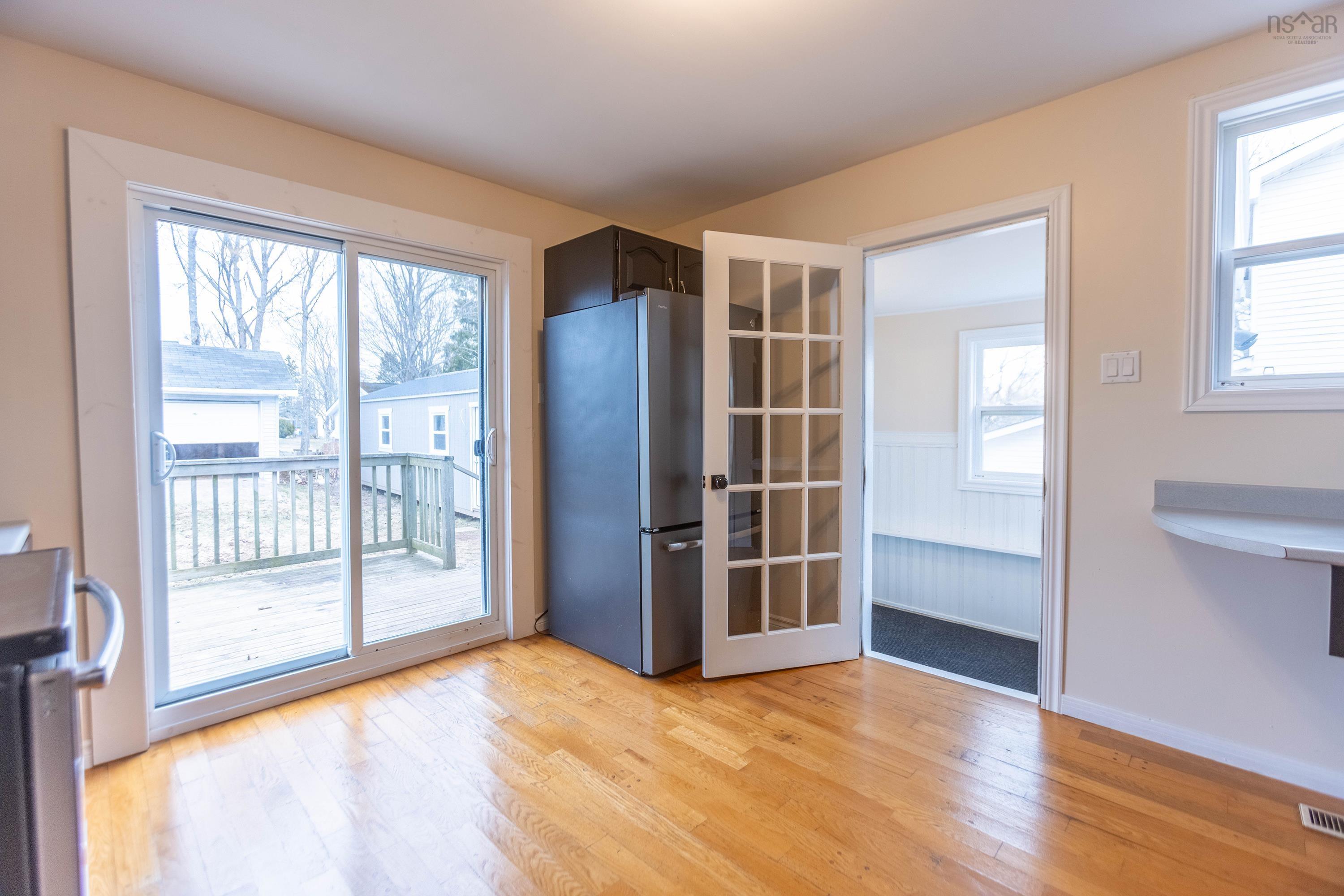 $279,900.00: 14 Allison Avenue, Amherst
