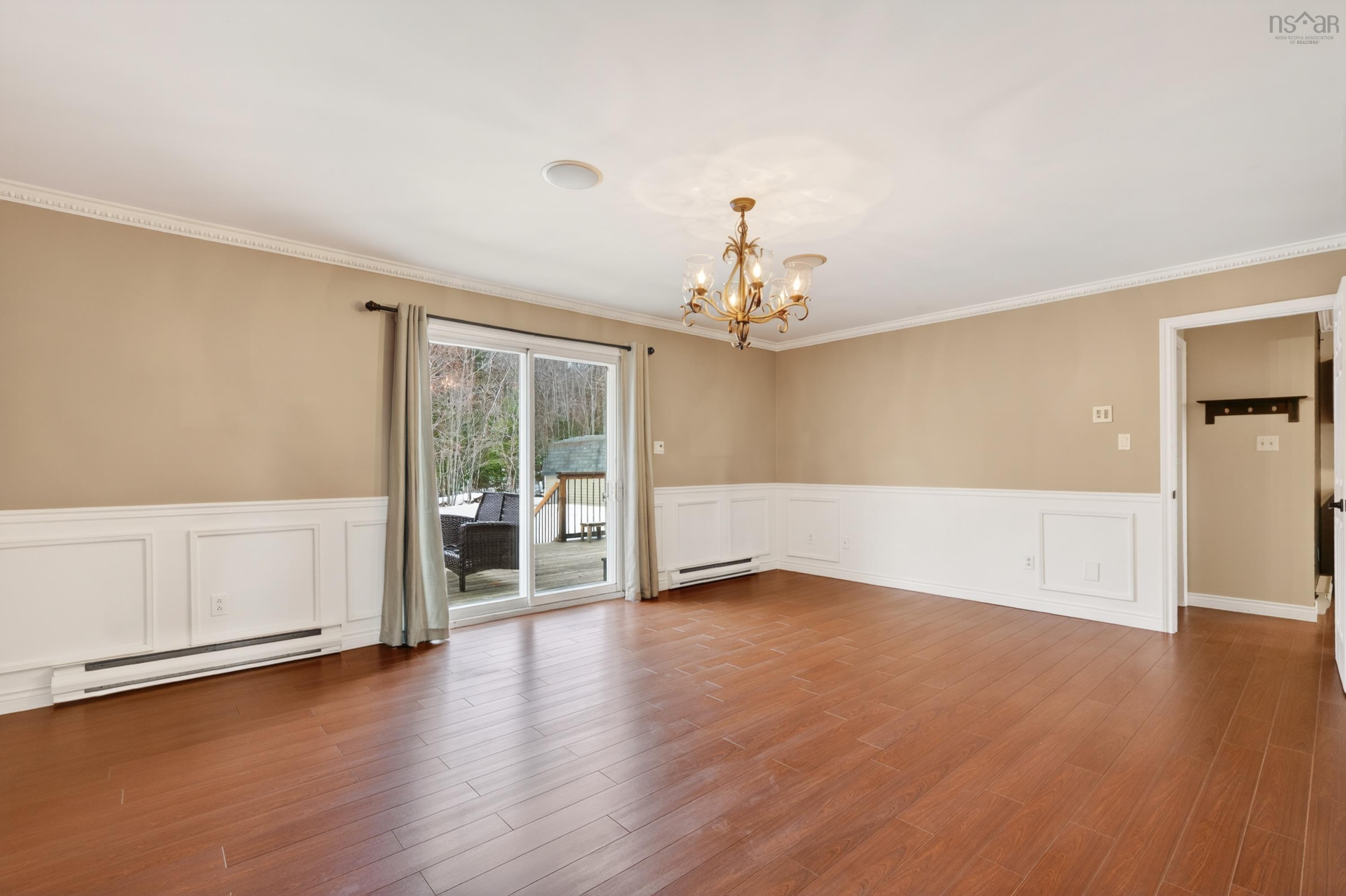 $449,900.00: 4155 East Bay Highway, East Bay