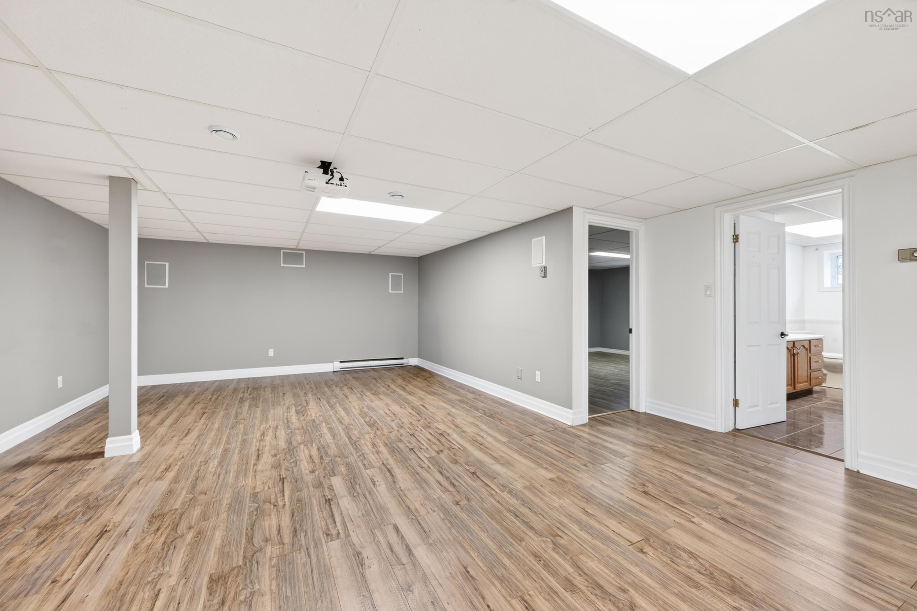 $449,900.00: 4155 East Bay Highway, East Bay