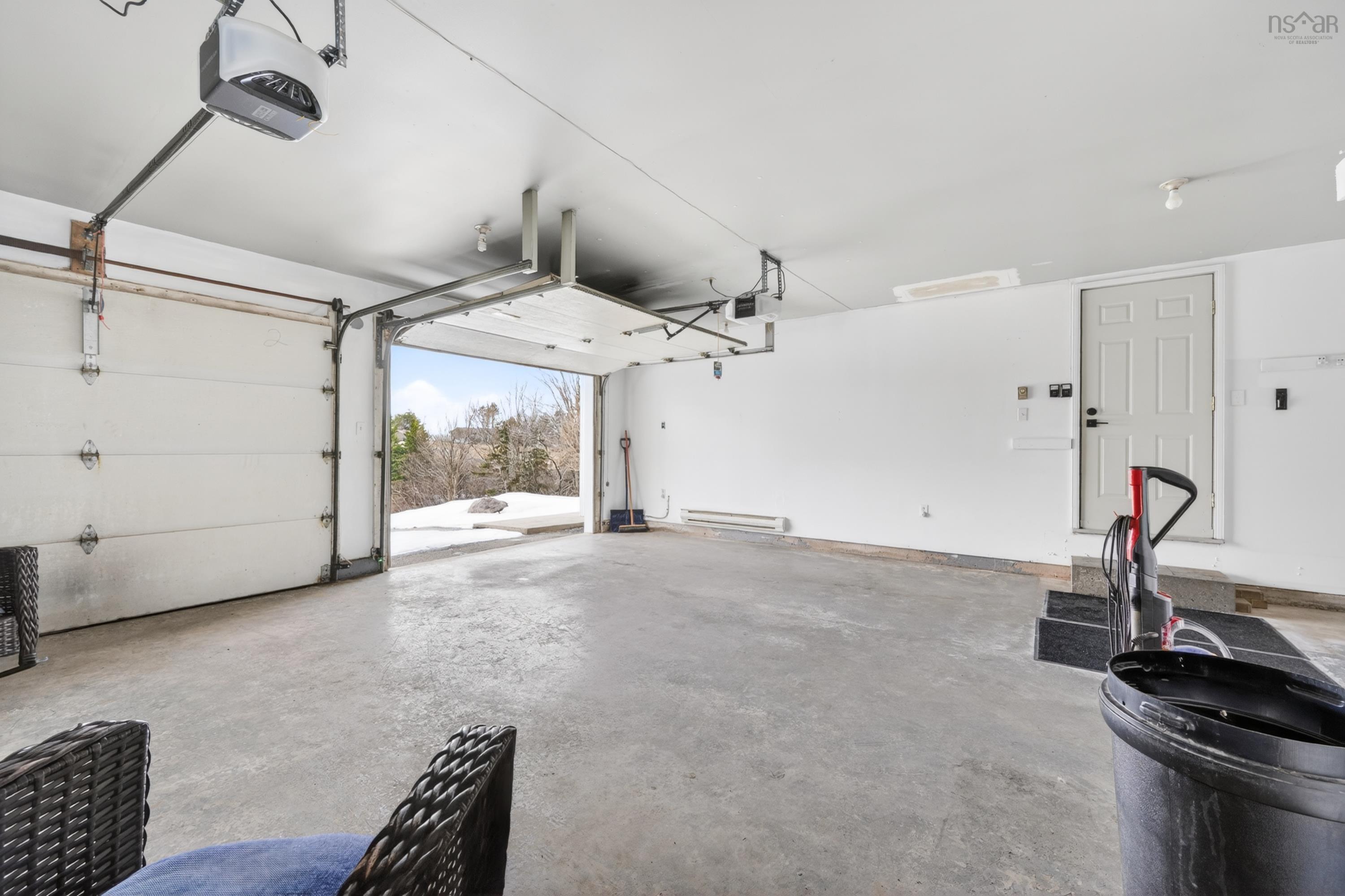 $449,900.00: 4155 East Bay Highway, East Bay