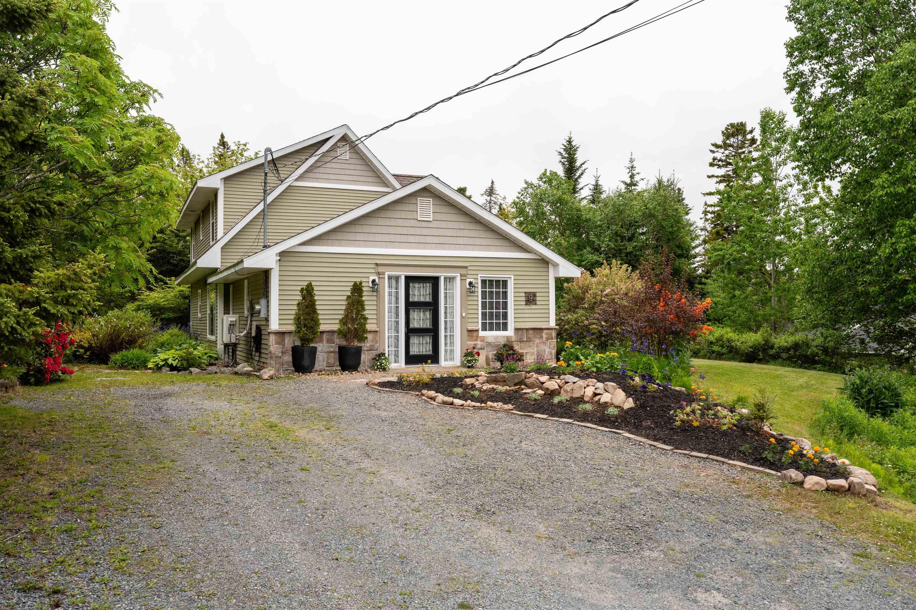 9 Adams Drive, Hacketts Cove, NS (MLS 202607454)