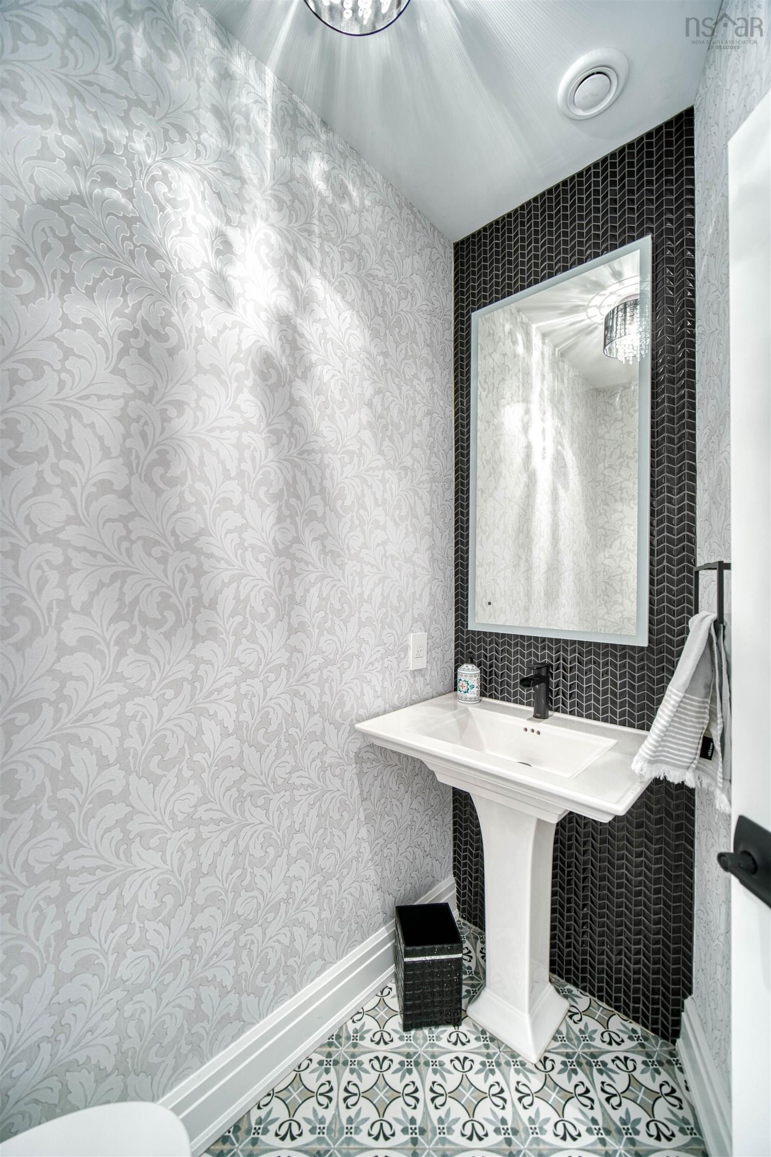 22 Nottingham Lane, Fall River, NS (MLS 202607456)