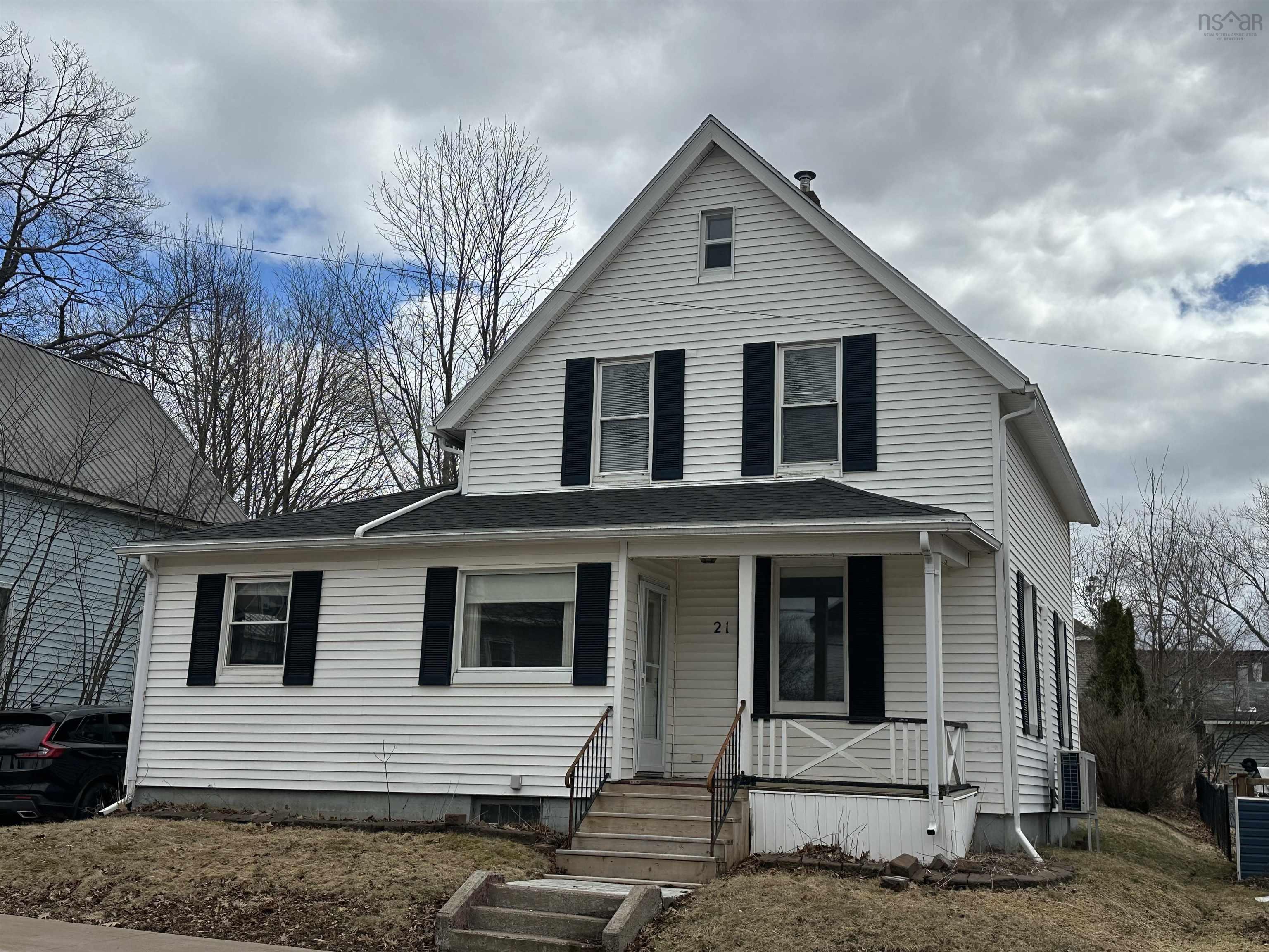 $269,900.00: 21 Allan Avenue, Stellarton