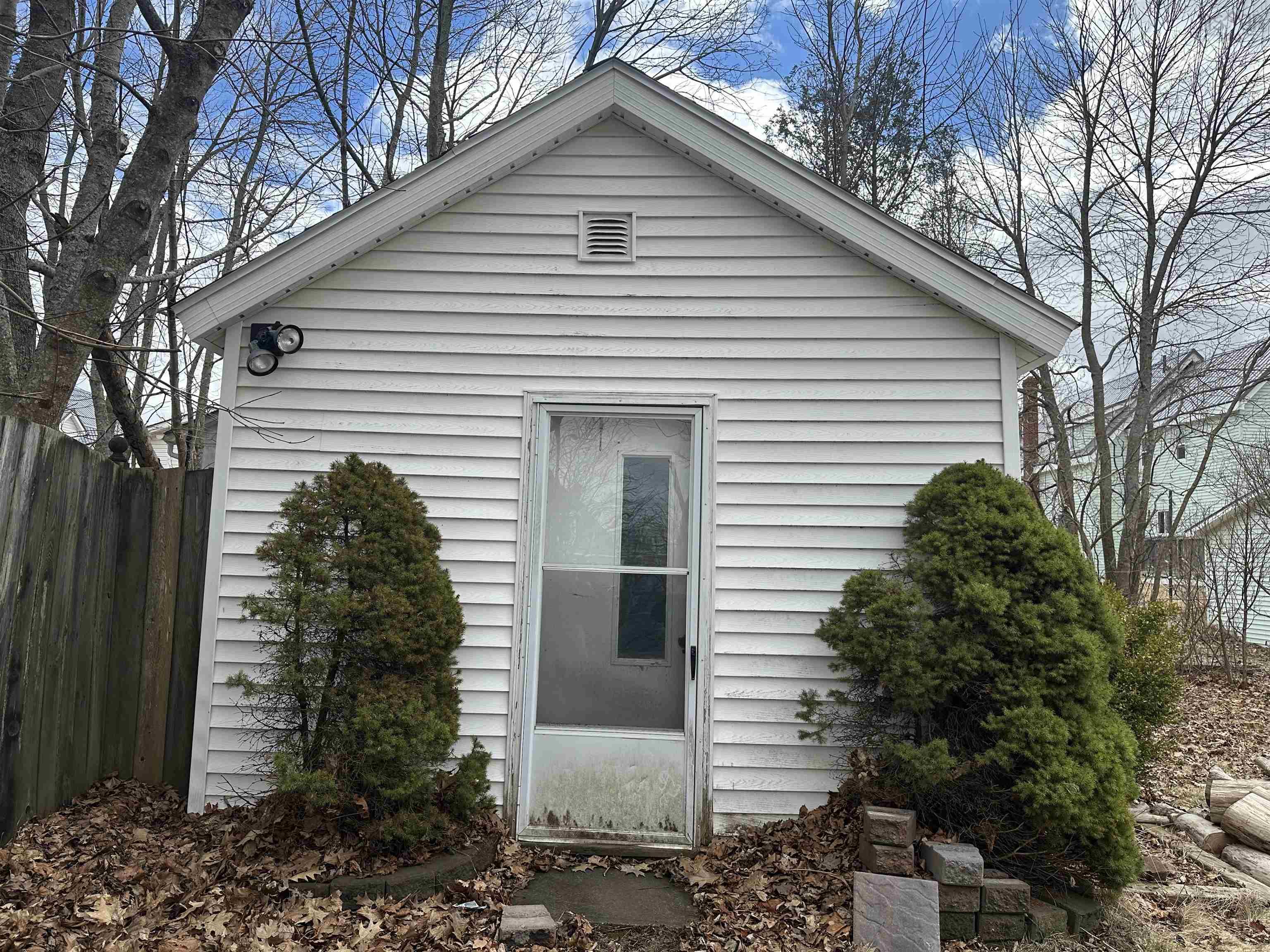 $269,900.00: 21 Allan Avenue, Stellarton
