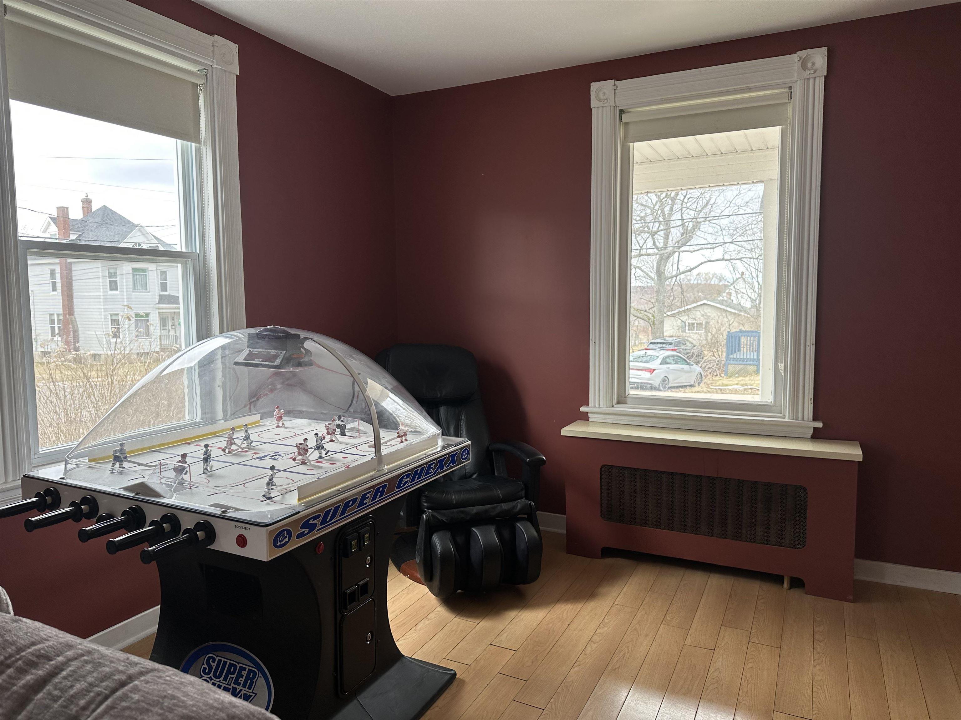 $269,900.00: 21 Allan Avenue, Stellarton