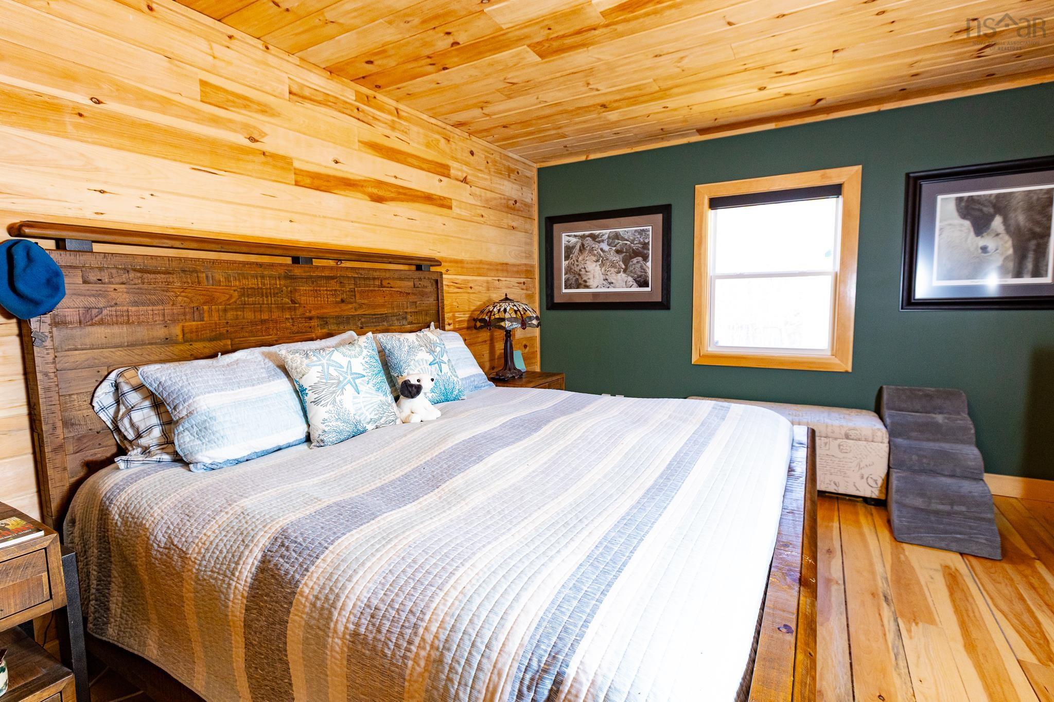 $675,000.00: 28 Fisherman Path, North Kemptville