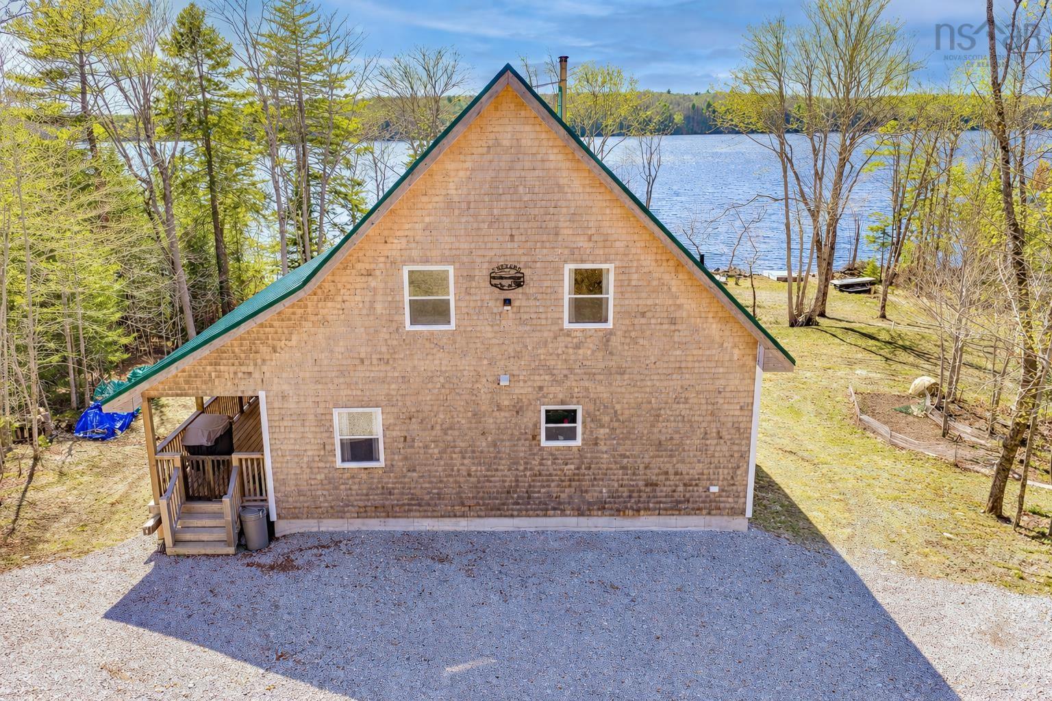 $675,000.00: 28 Fisherman Path, North Kemptville