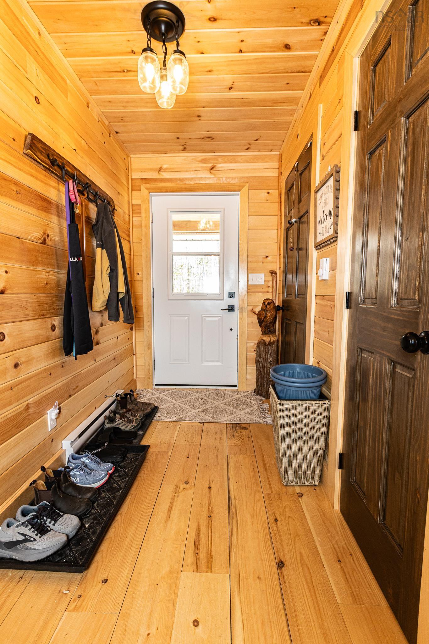 $675,000.00: 28 Fisherman Path, North Kemptville