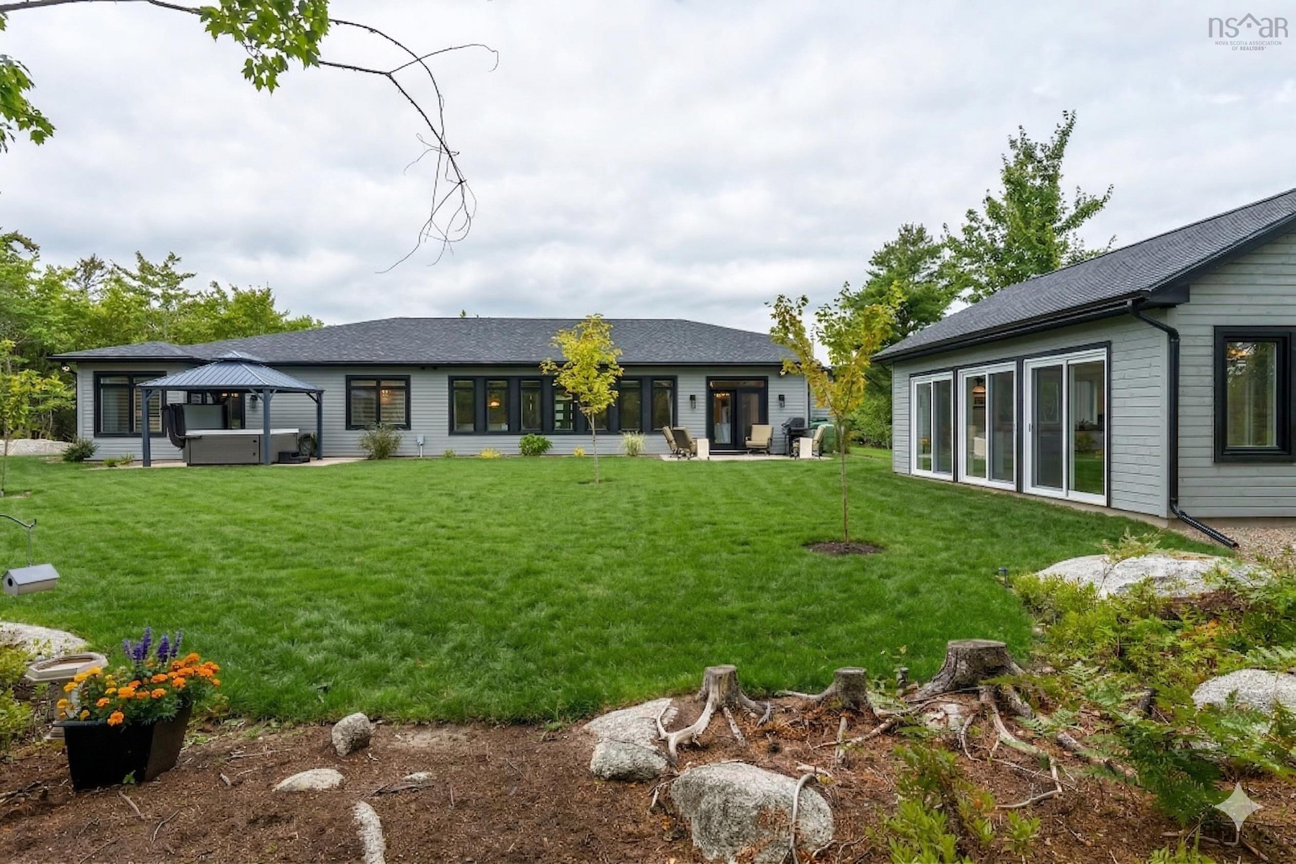 10 Hawkins Drive, Hubley, NS (MLS 202607471)