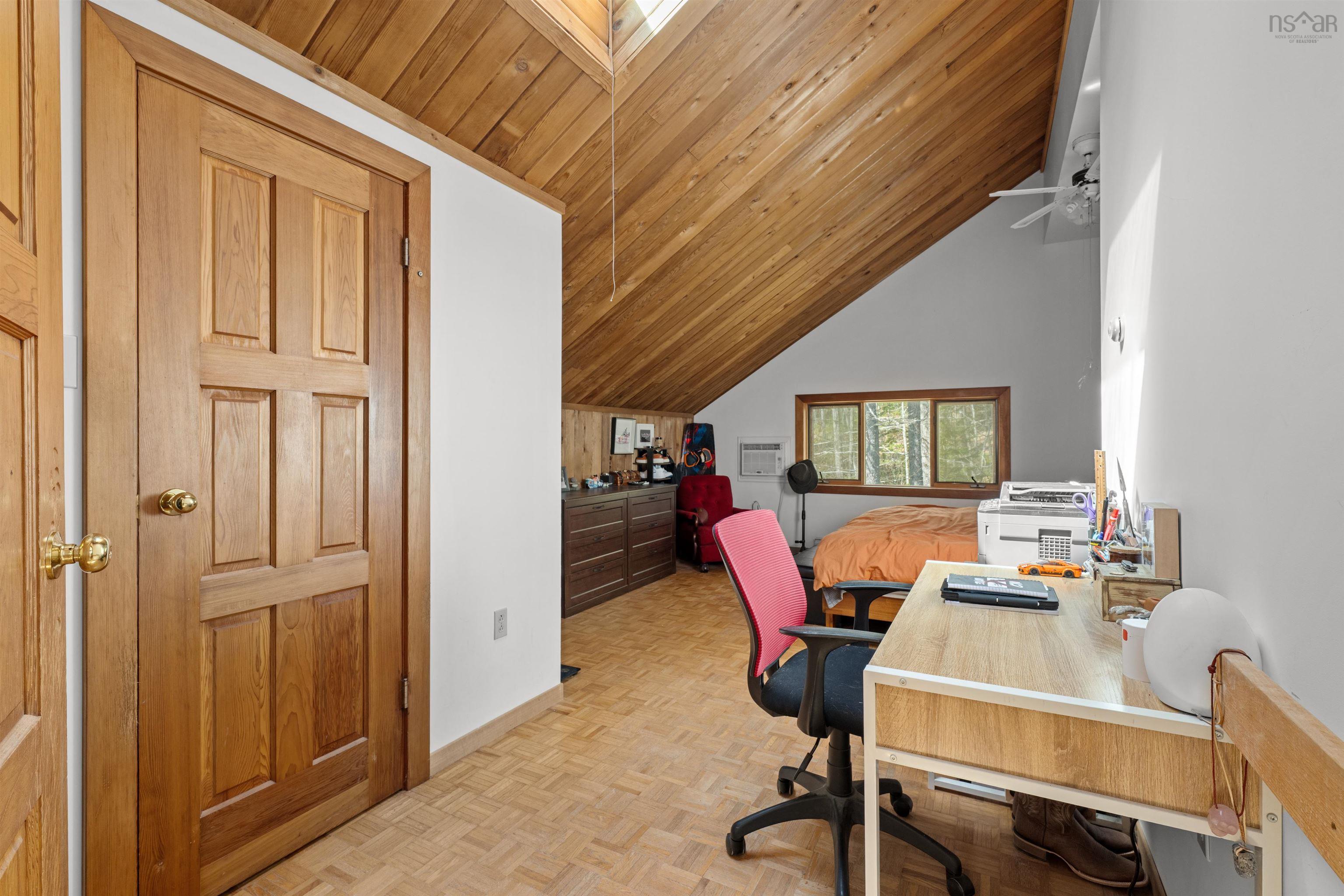 384 Lockview Road, Fall River, NS (MLS 202607472)