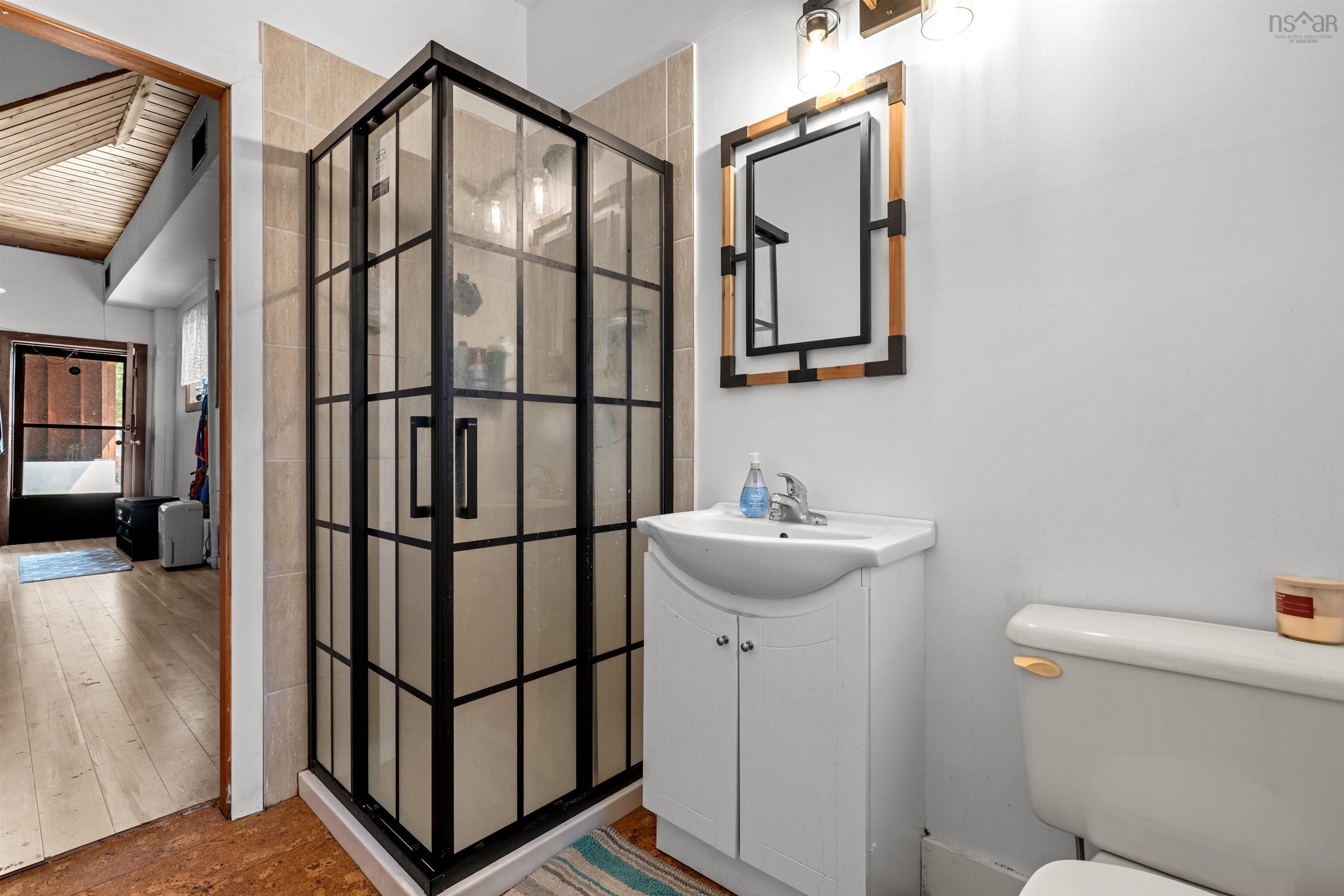 384 Lockview Road, Fall River, NS (MLS 202607472)