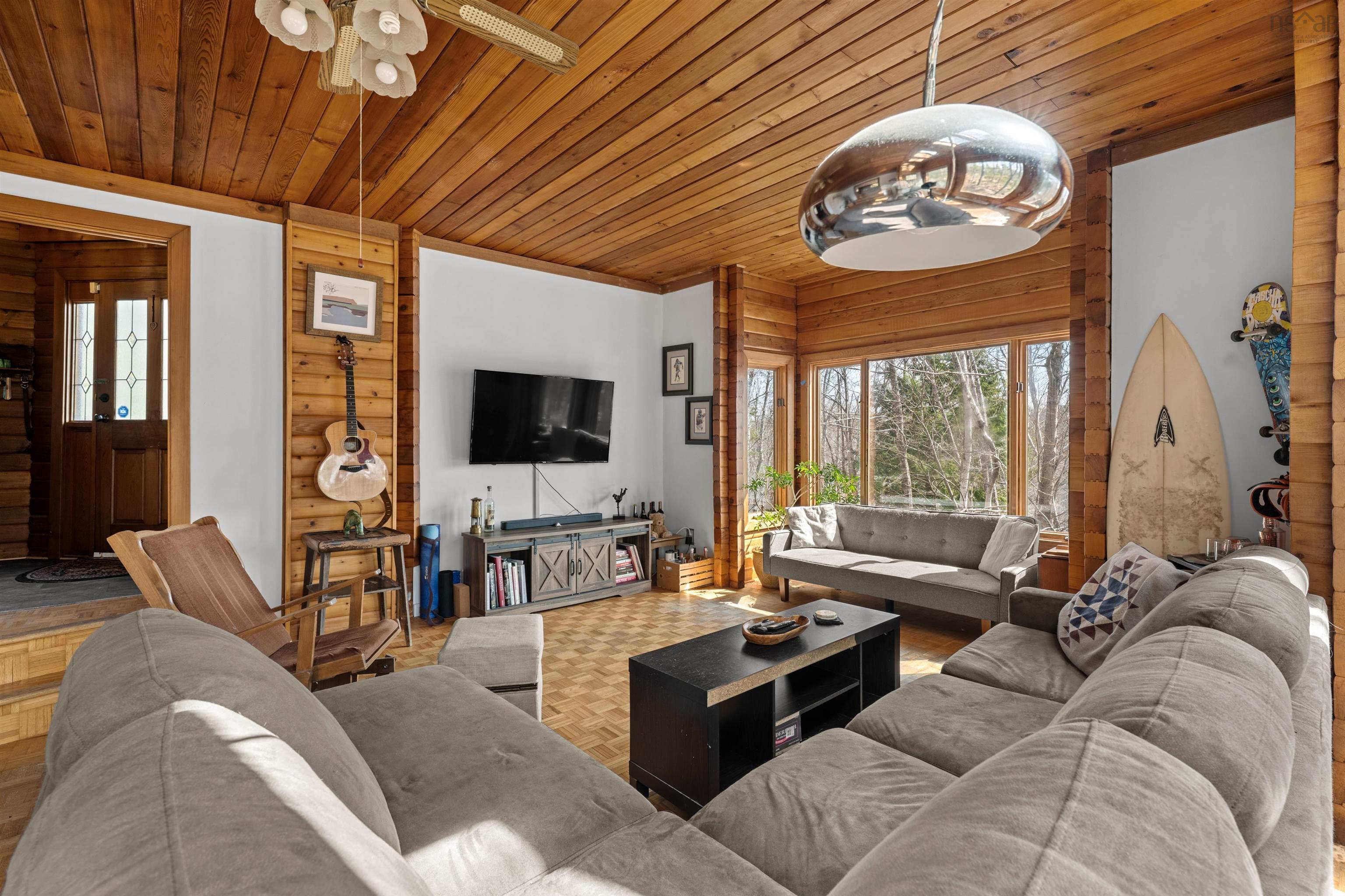 384 Lockview Road, Fall River, NS (MLS 202607472)