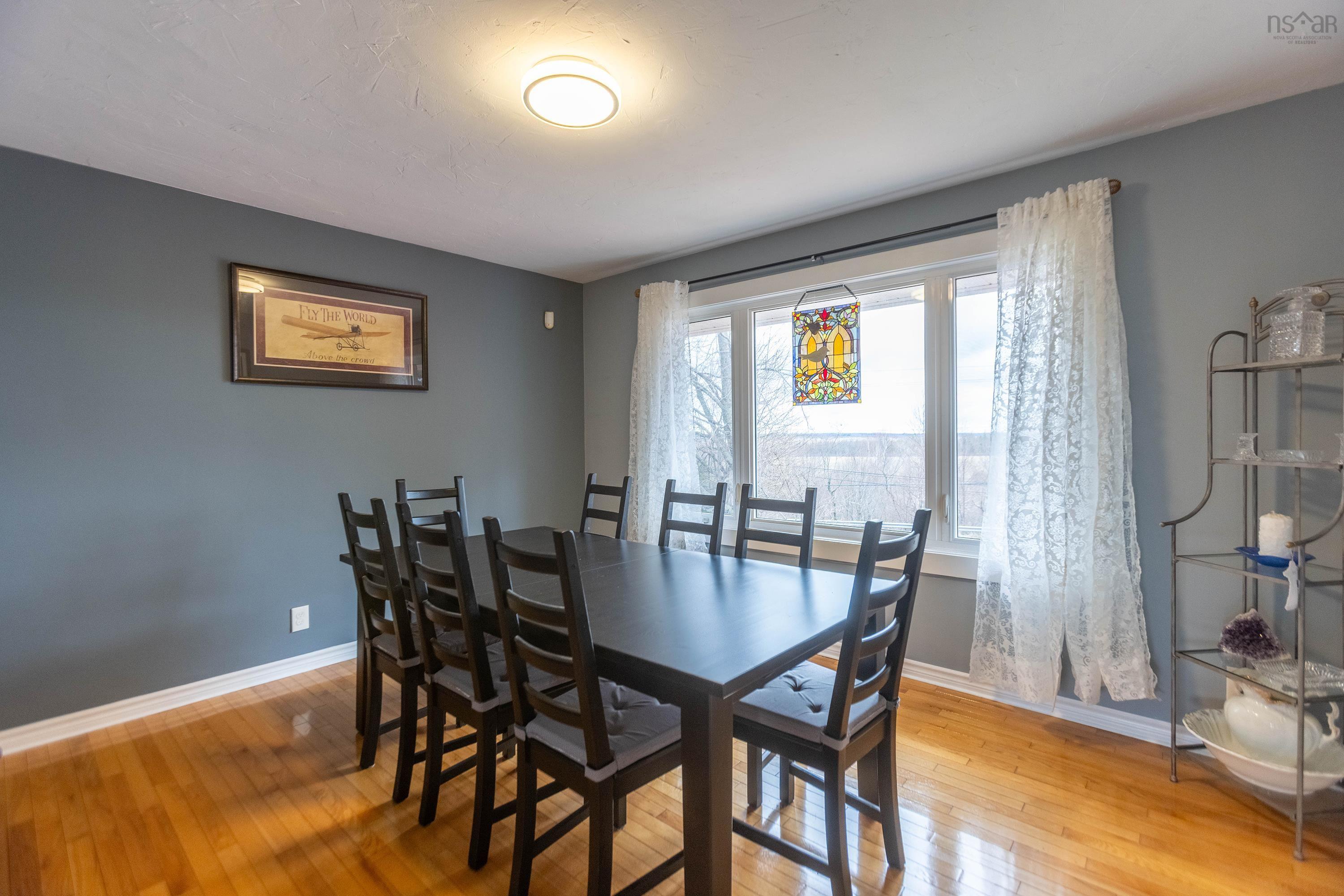 $399,900.00: 19 Biggs Drive, East Amherst