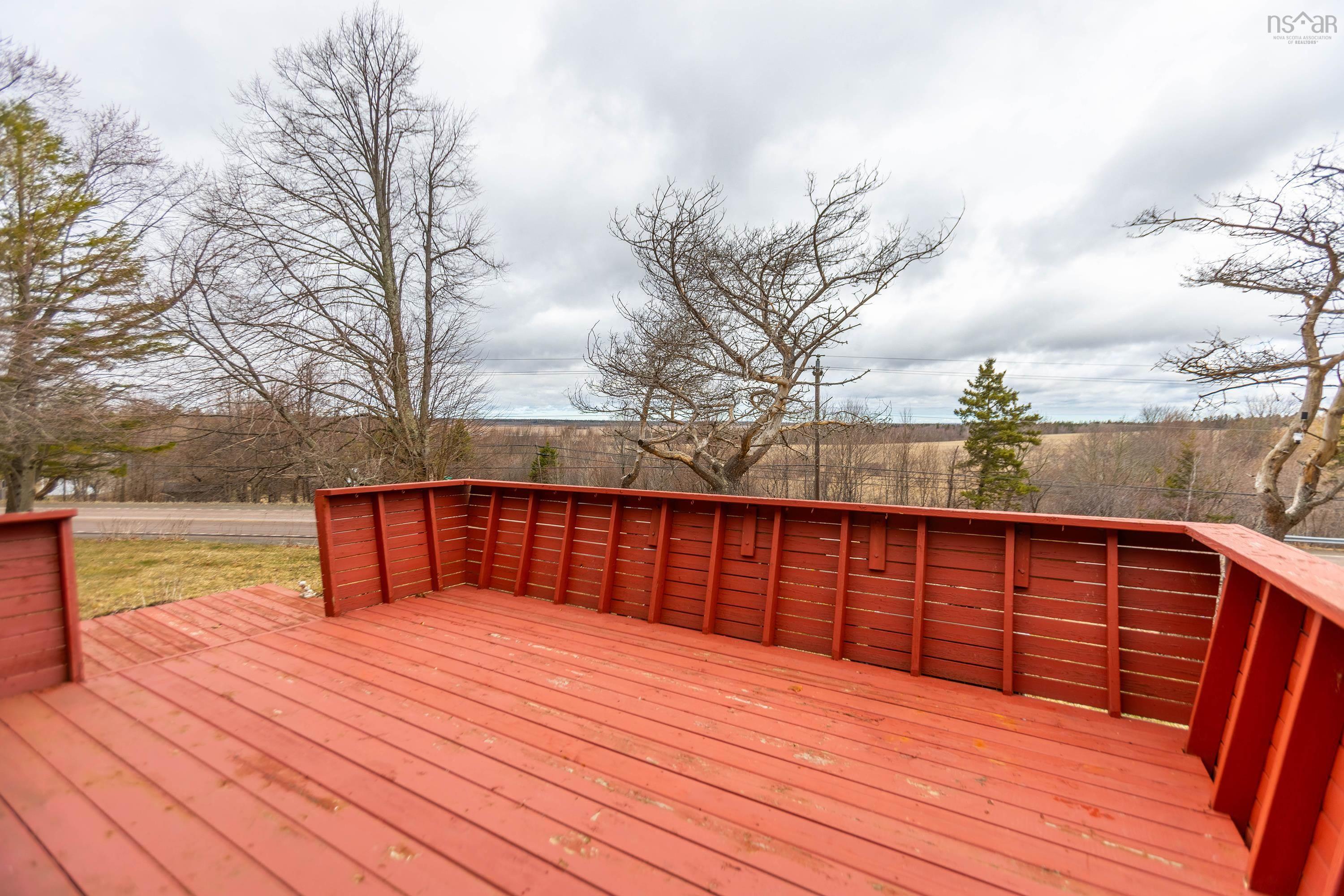 $399,900.00: 19 Biggs Drive, East Amherst