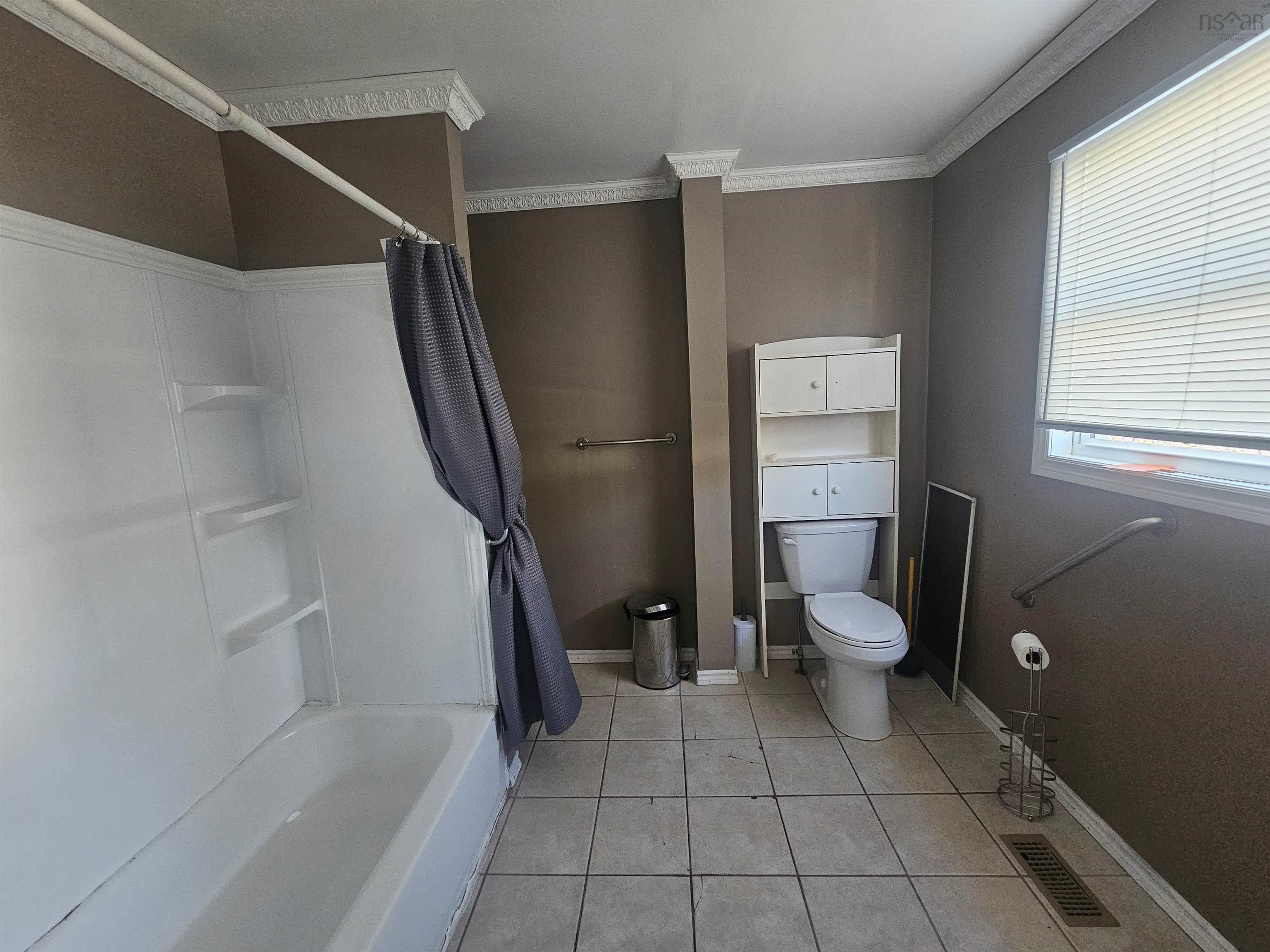 $164,900.00: 105 Mitchell Avenue, Dominion