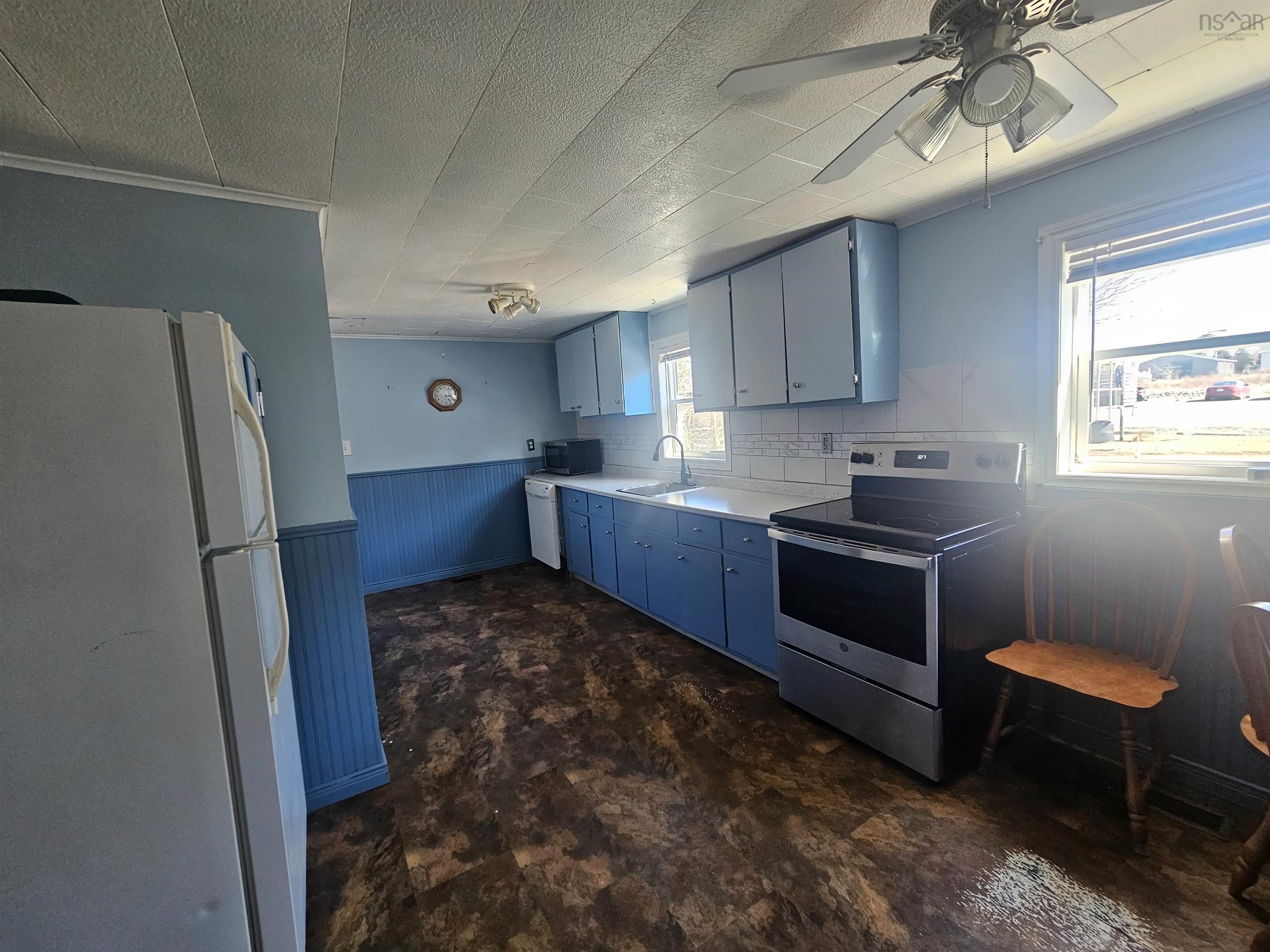 $164,900.00: 105 Mitchell Avenue, Dominion