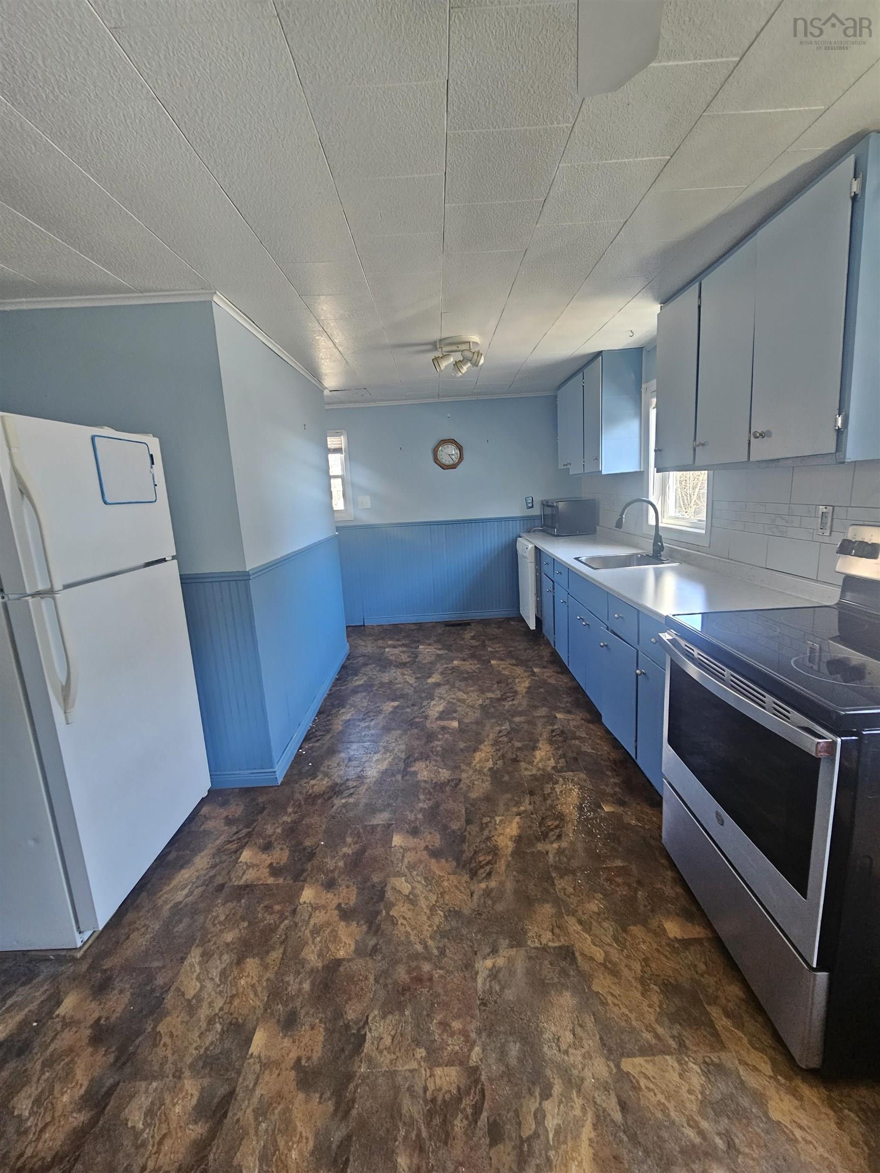 $164,900.00: 105 Mitchell Avenue, Dominion