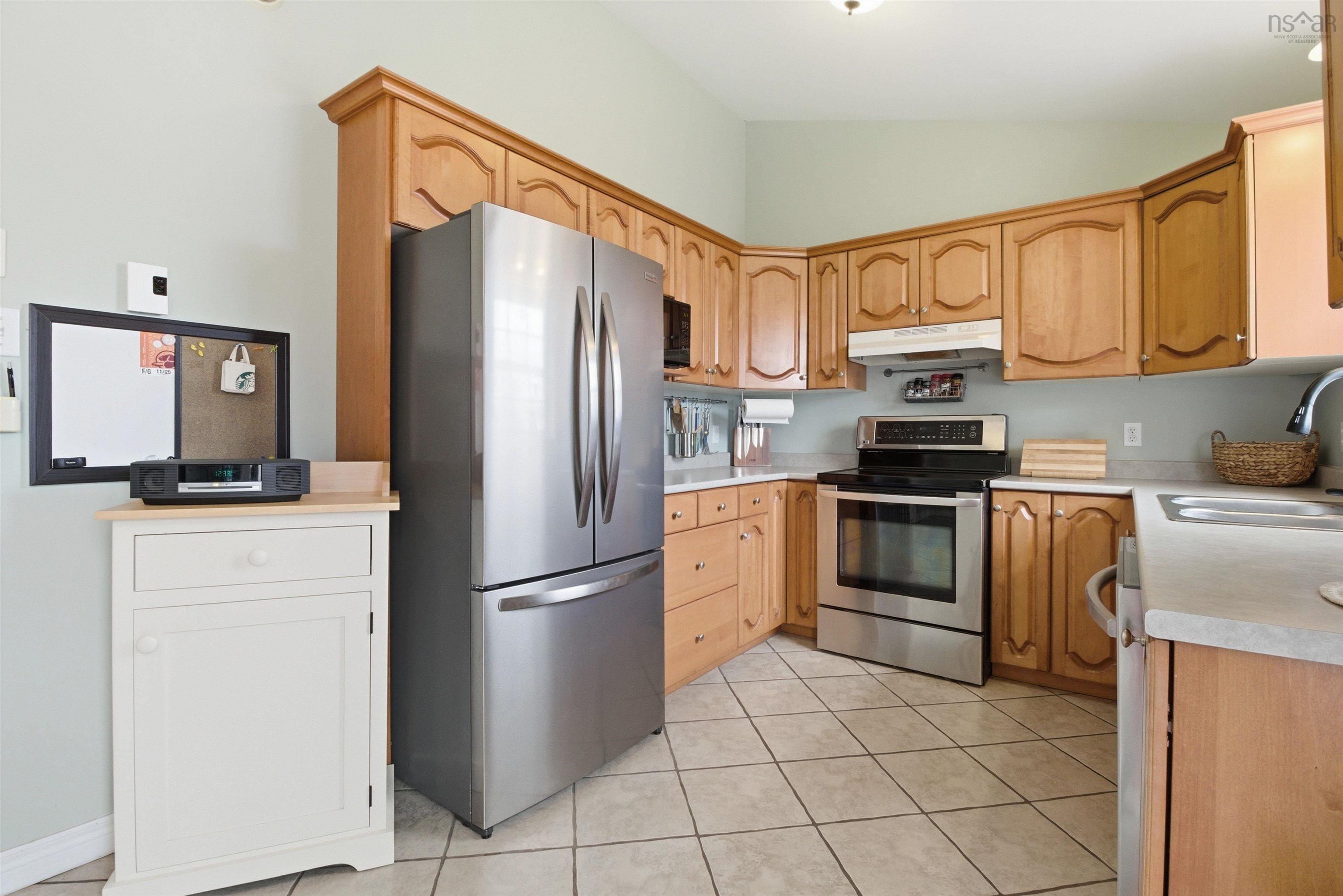 $499,900.00: 37 White Road, Enfield