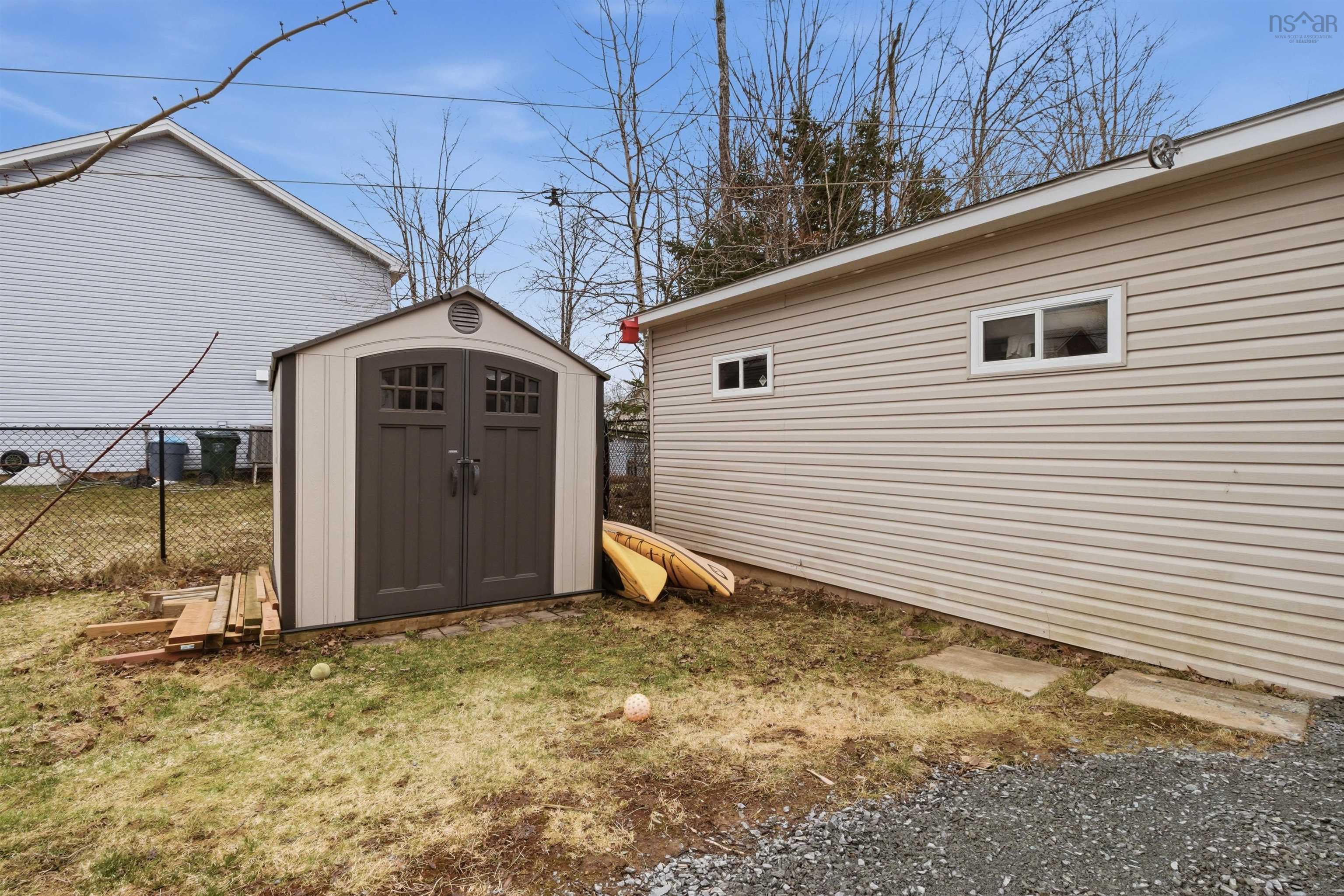 $499,900.00: 37 White Road, Enfield