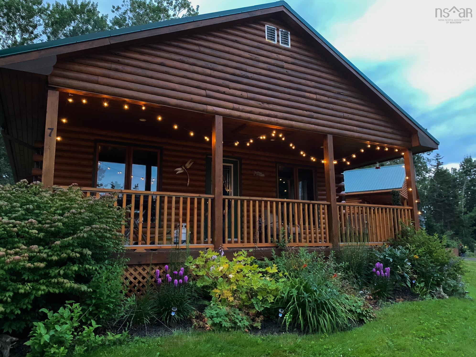$335,000.00: 7 1120 Sand Point Road, Sand Point