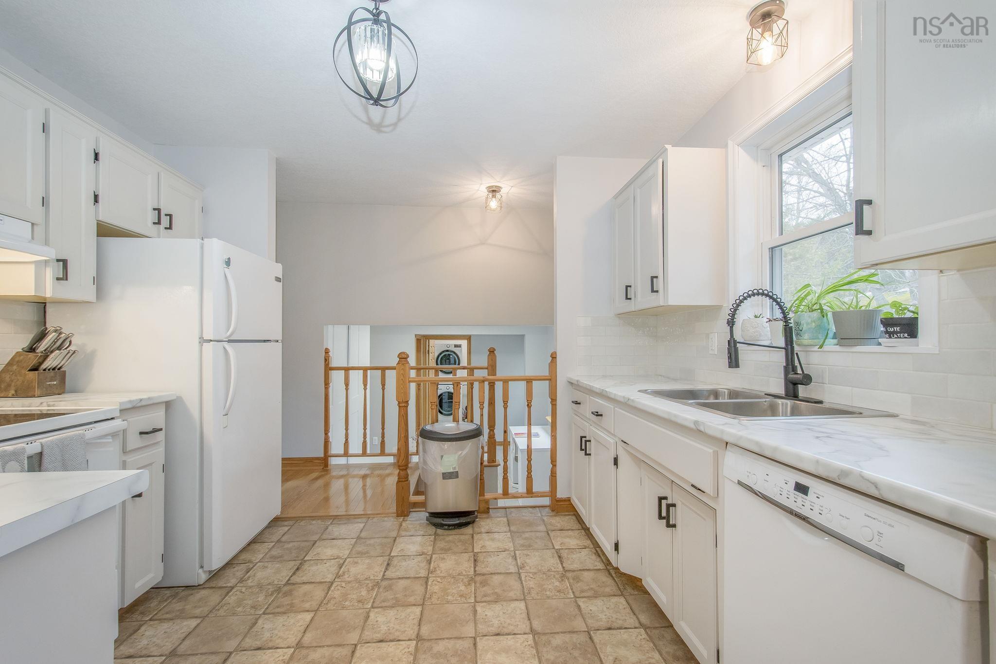 $468,500.00: 882 Shawn Drive, Kingston