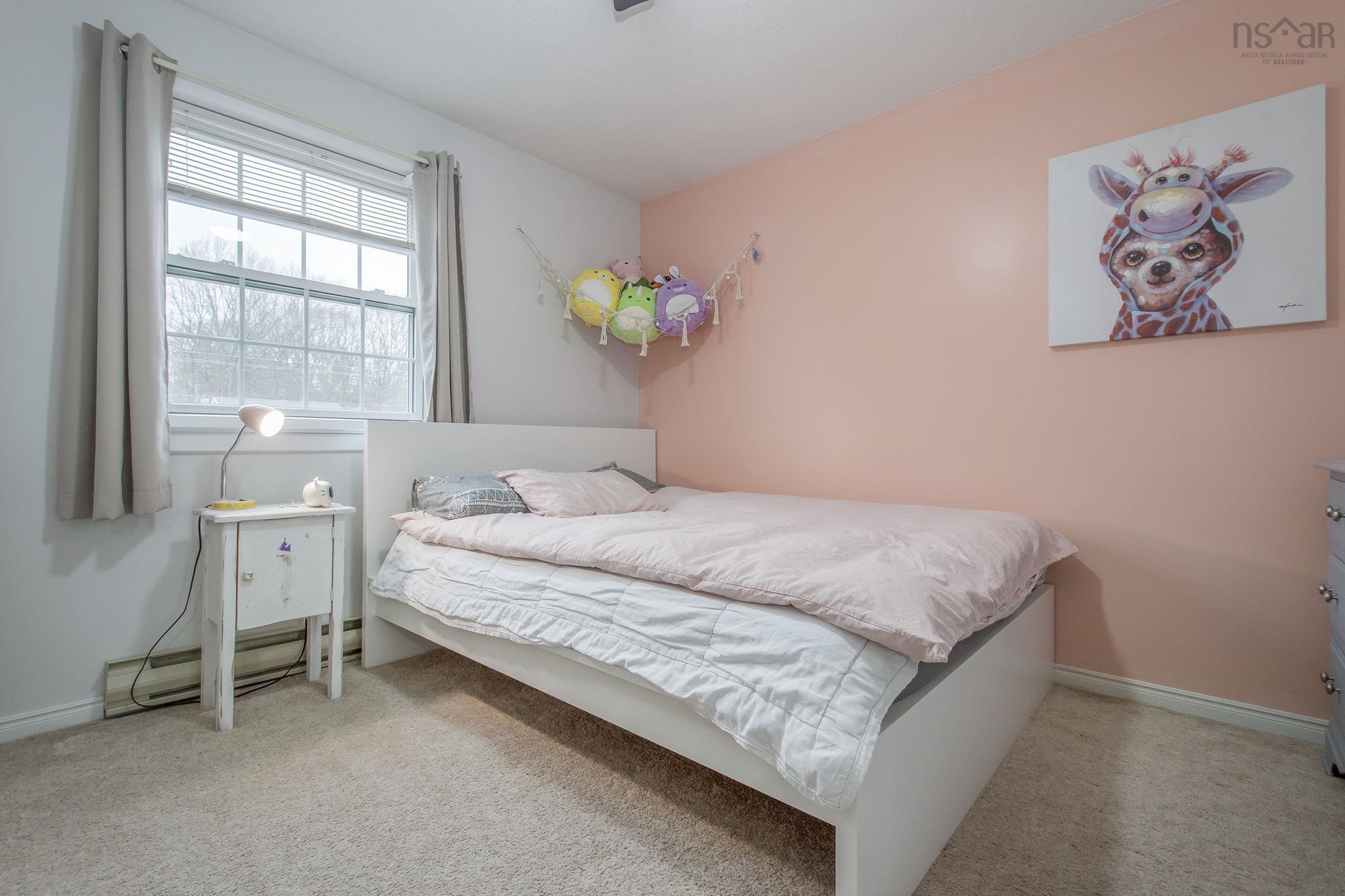 $468,500.00: 882 Shawn Drive, Kingston