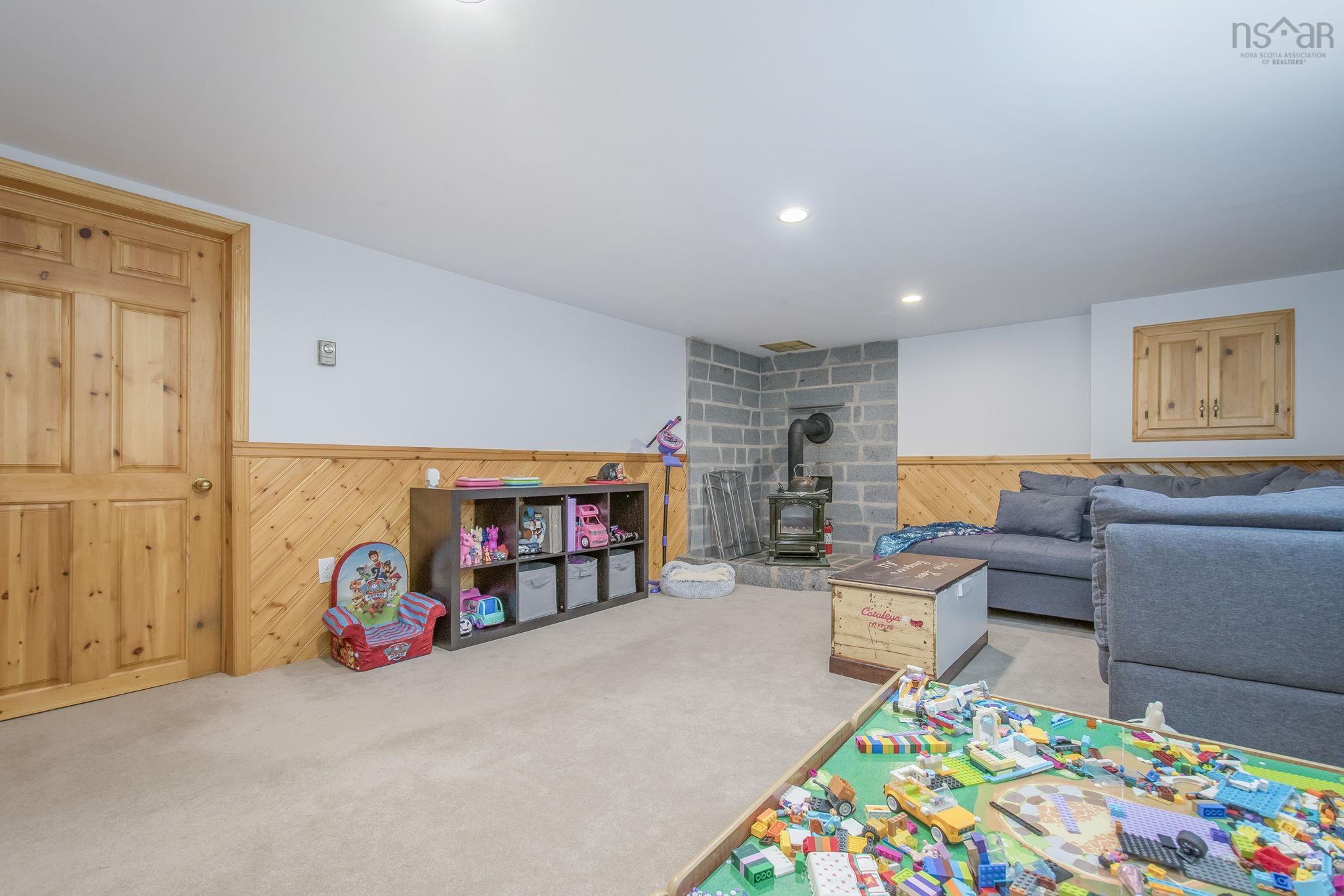 $468,500.00: 882 Shawn Drive, Kingston