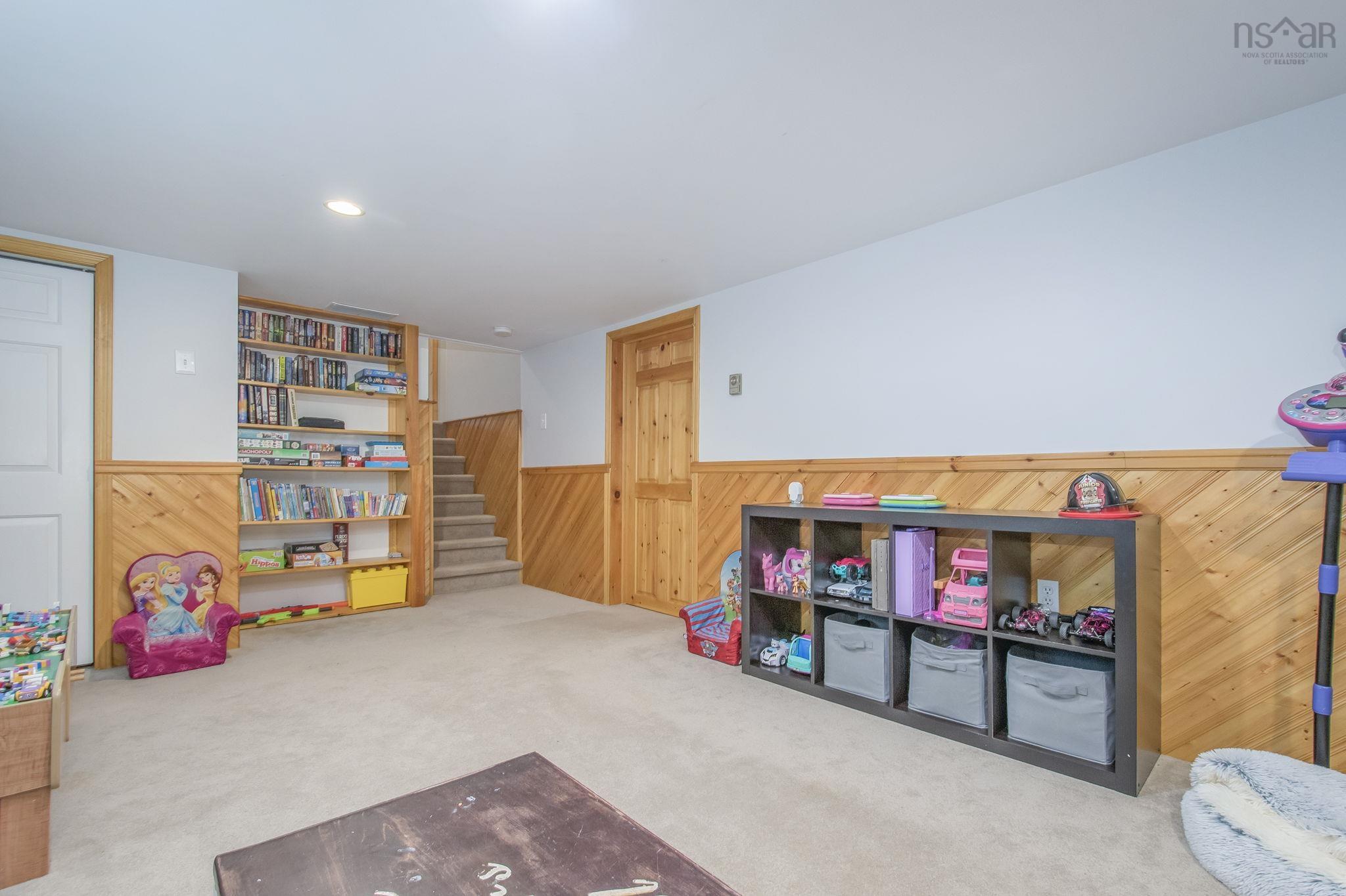 $468,500.00: 882 Shawn Drive, Kingston