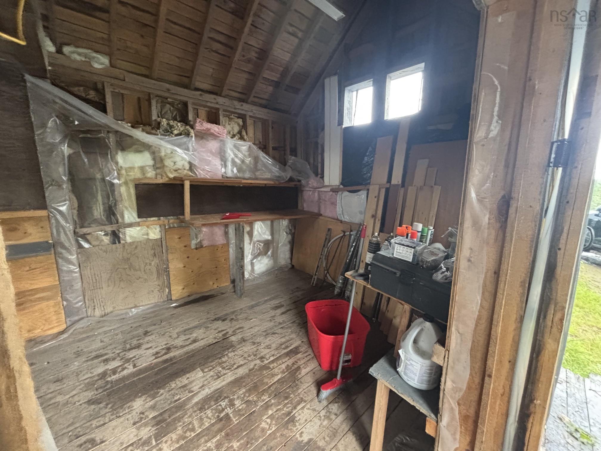 $199,000.00: 826 Boars Back Road Road, Pettigrew Settlement