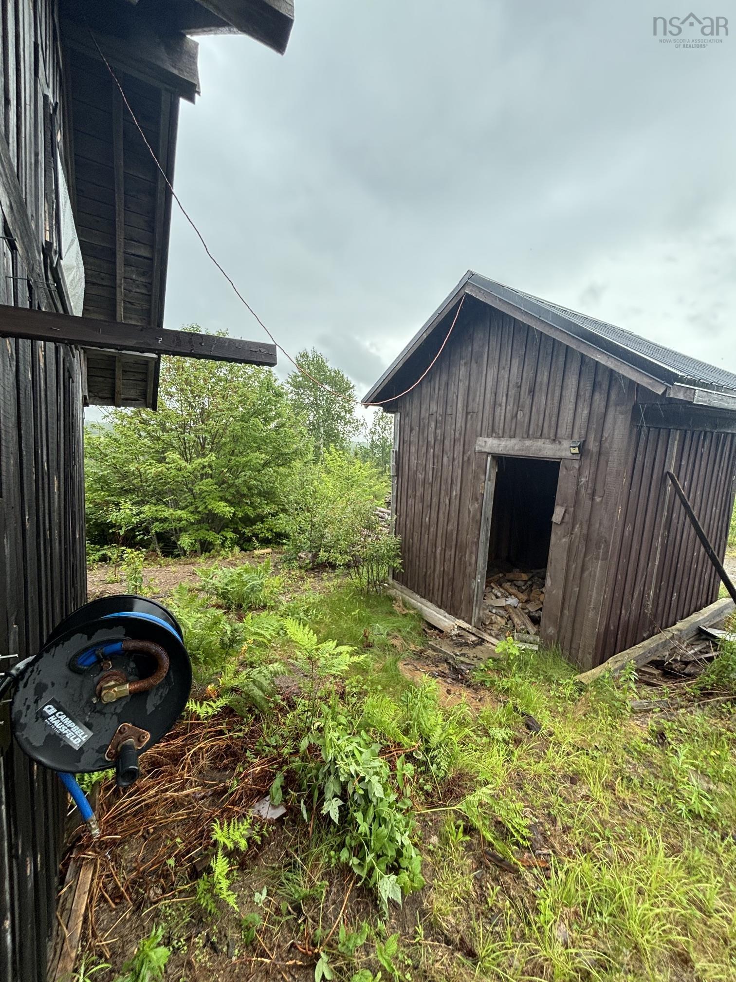 $199,000.00: 826 Boars Back Road Road, Pettigrew Settlement