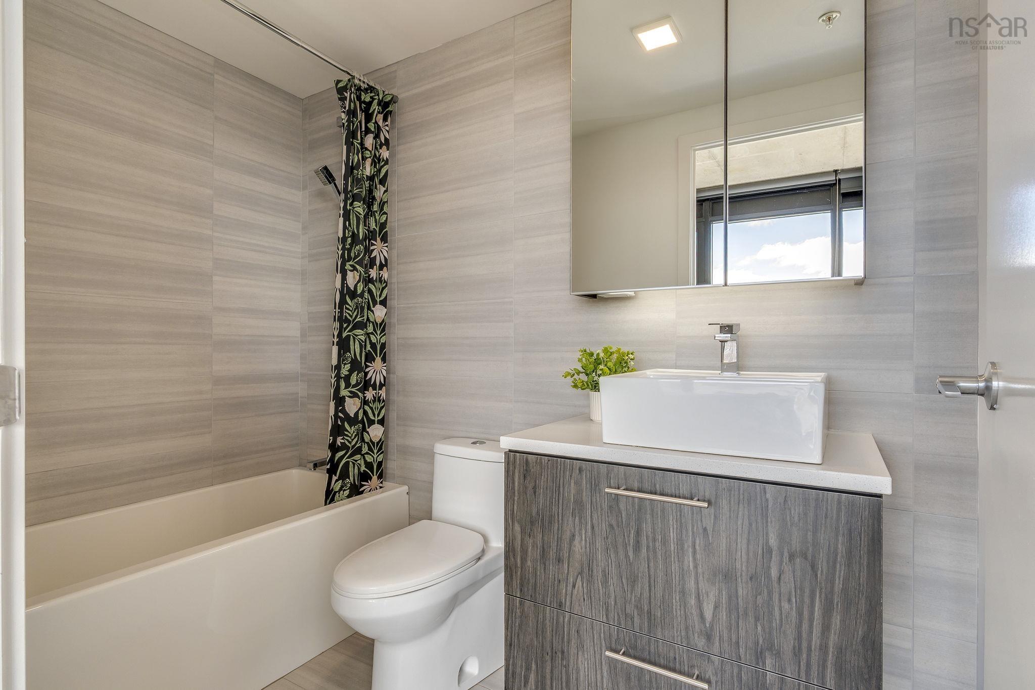 804 1048 Wellington Street, Halifax, NS (MLS 202607558)