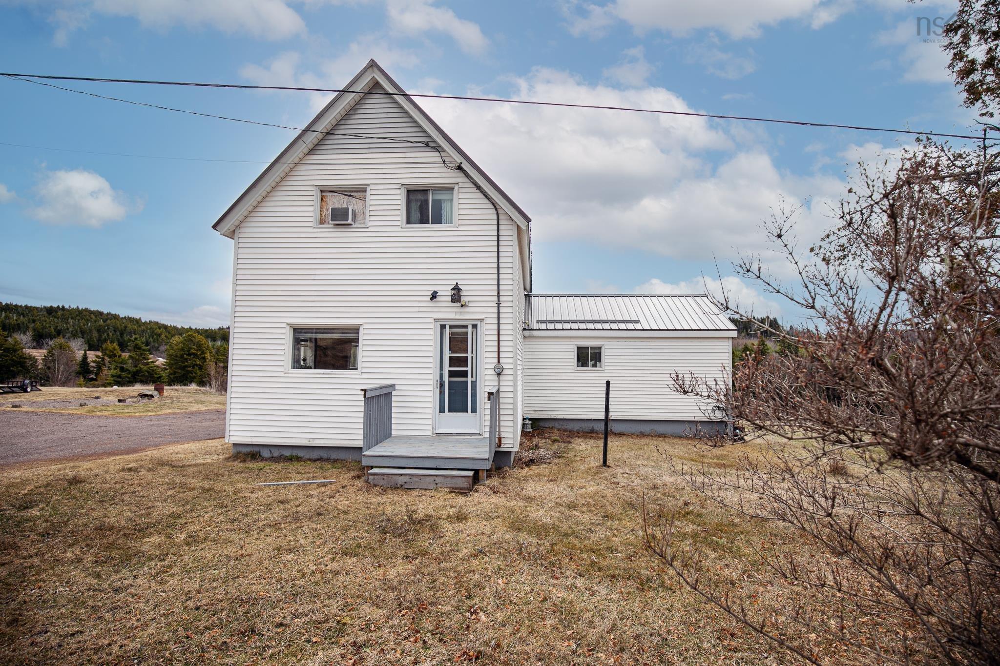 $264,500.00: 104 Yorke Settlement Road, Diligent River