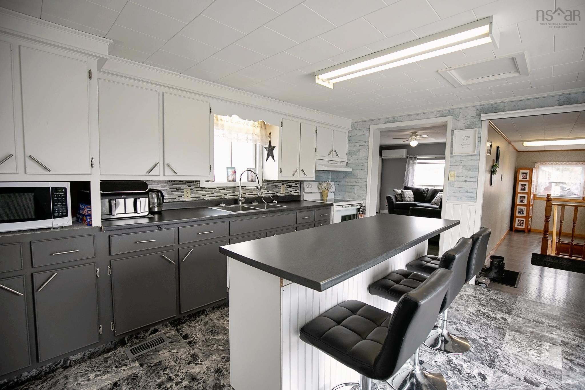 $264,500.00: 104 Yorke Settlement Road, Diligent River