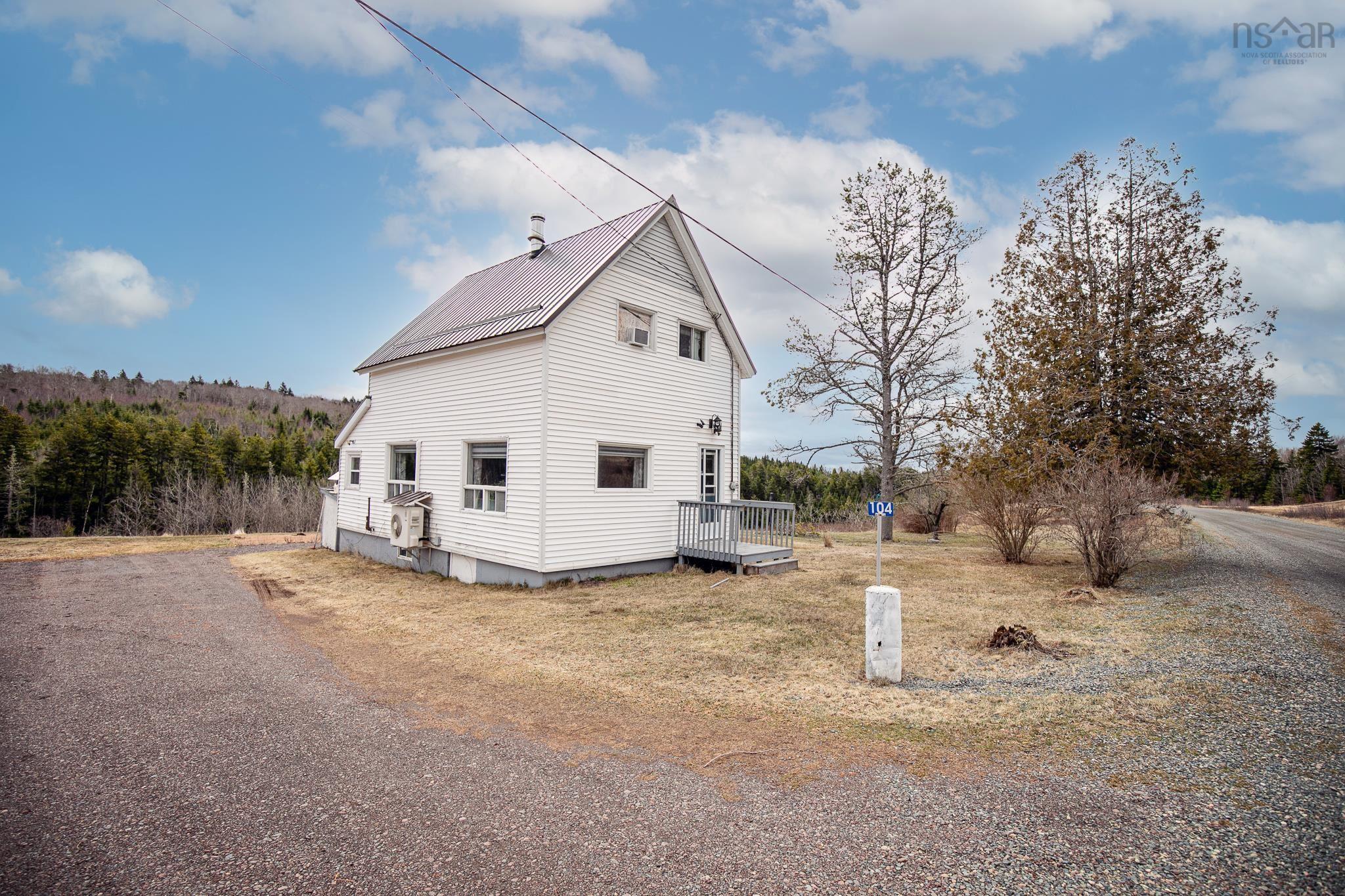 $264,500.00: 104 Yorke Settlement Road, Diligent River