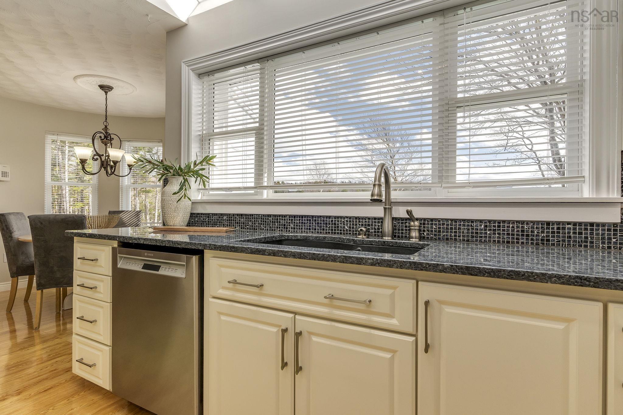 35 Longburn Drive, Hammonds Plains, NS (MLS 202607568)