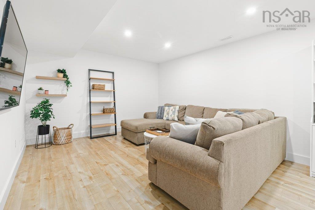 35 Falcourt Run, Upper Tantallon, NS (MLS 202607580)