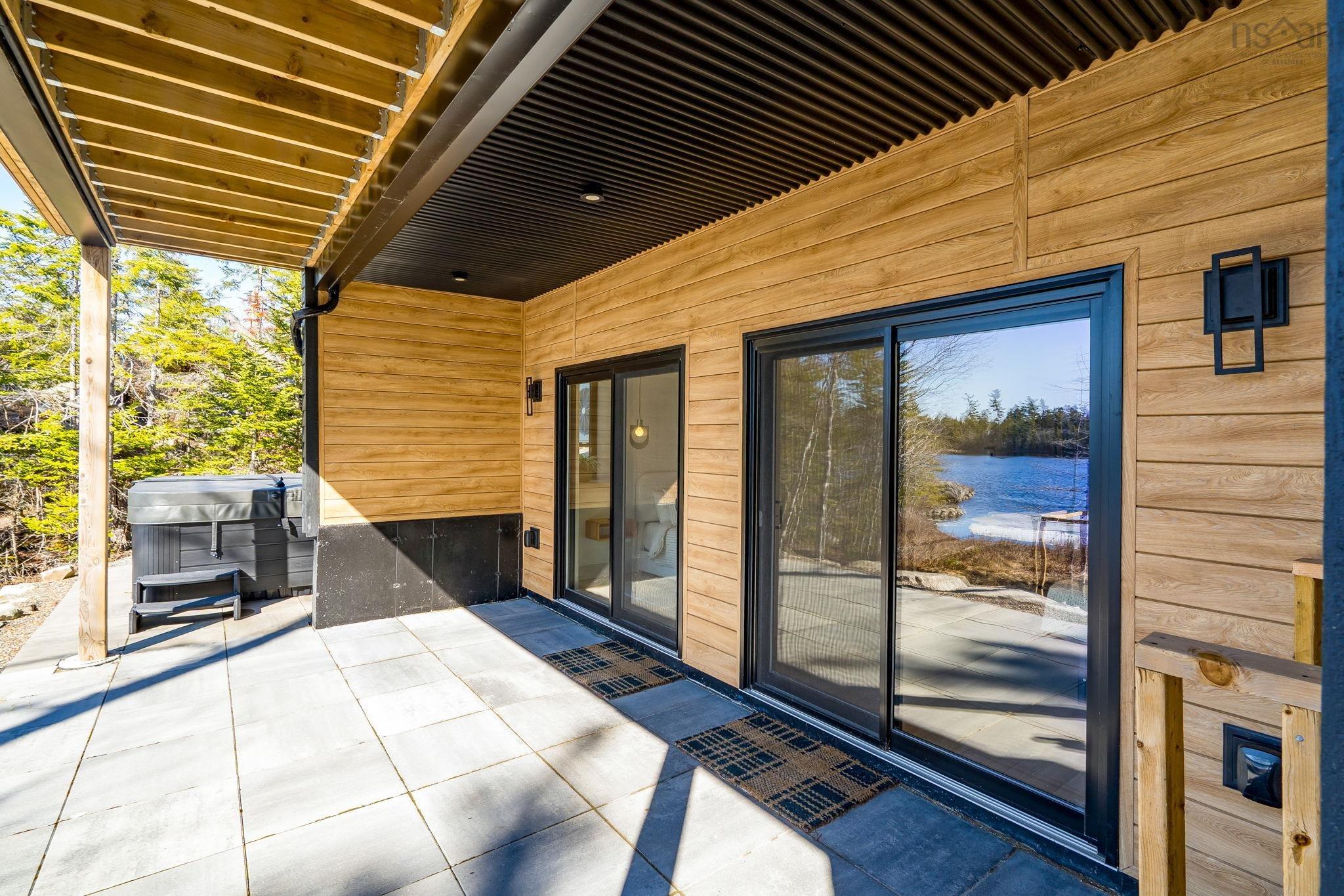 $1,179,000.00: 179 Meek Arm Trail, East Uniacke