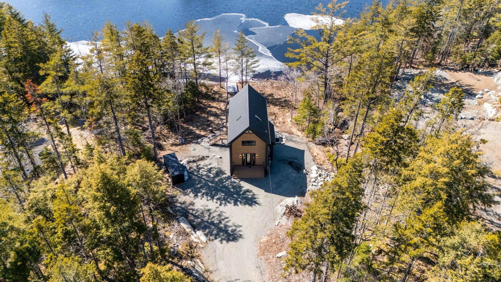 $1,179,000.00: 179 Meek Arm Trail, East Uniacke