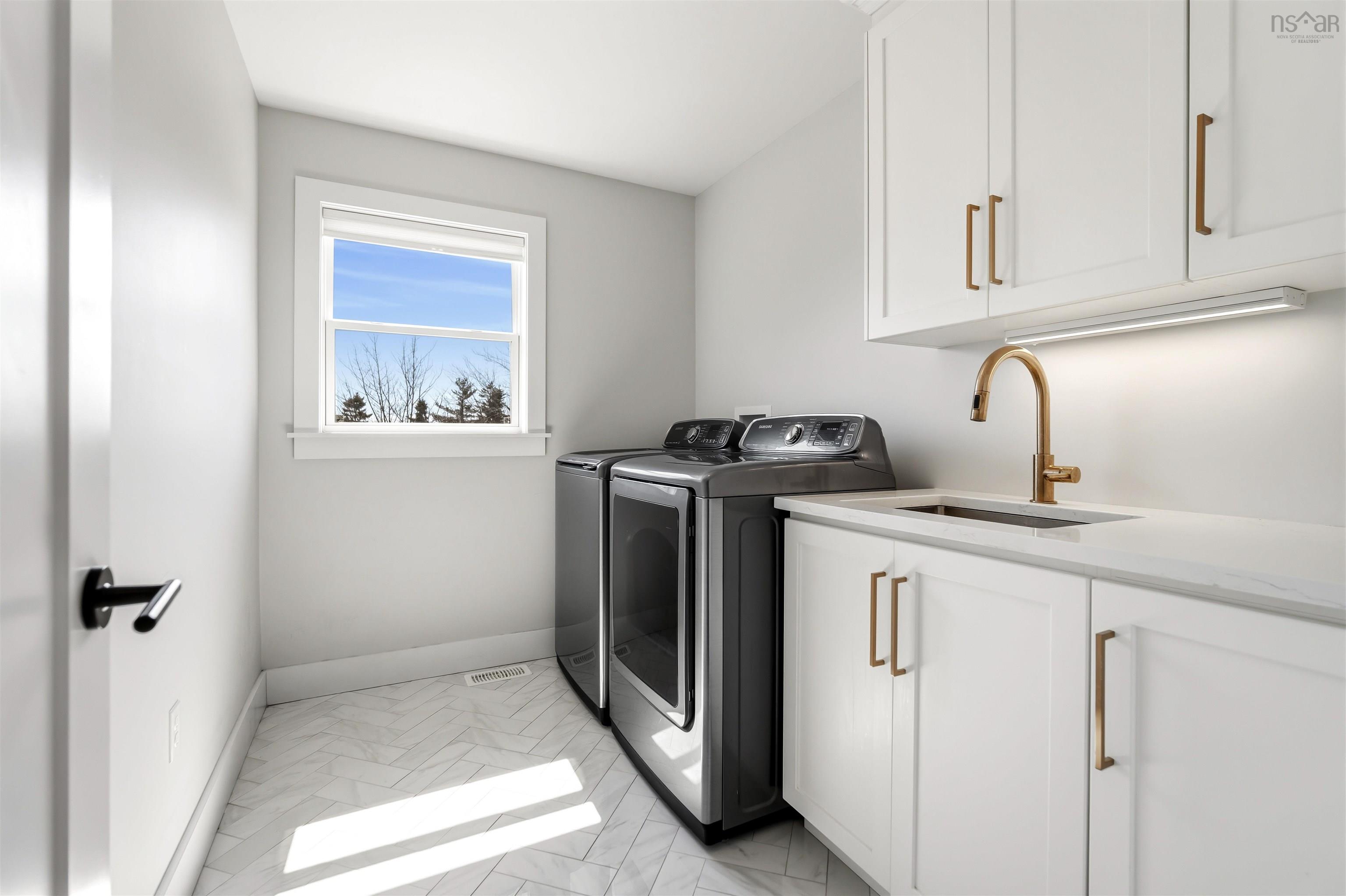 460 Mccabe Lake Drive, Middle Sackville, NS (MLS 202607599)
