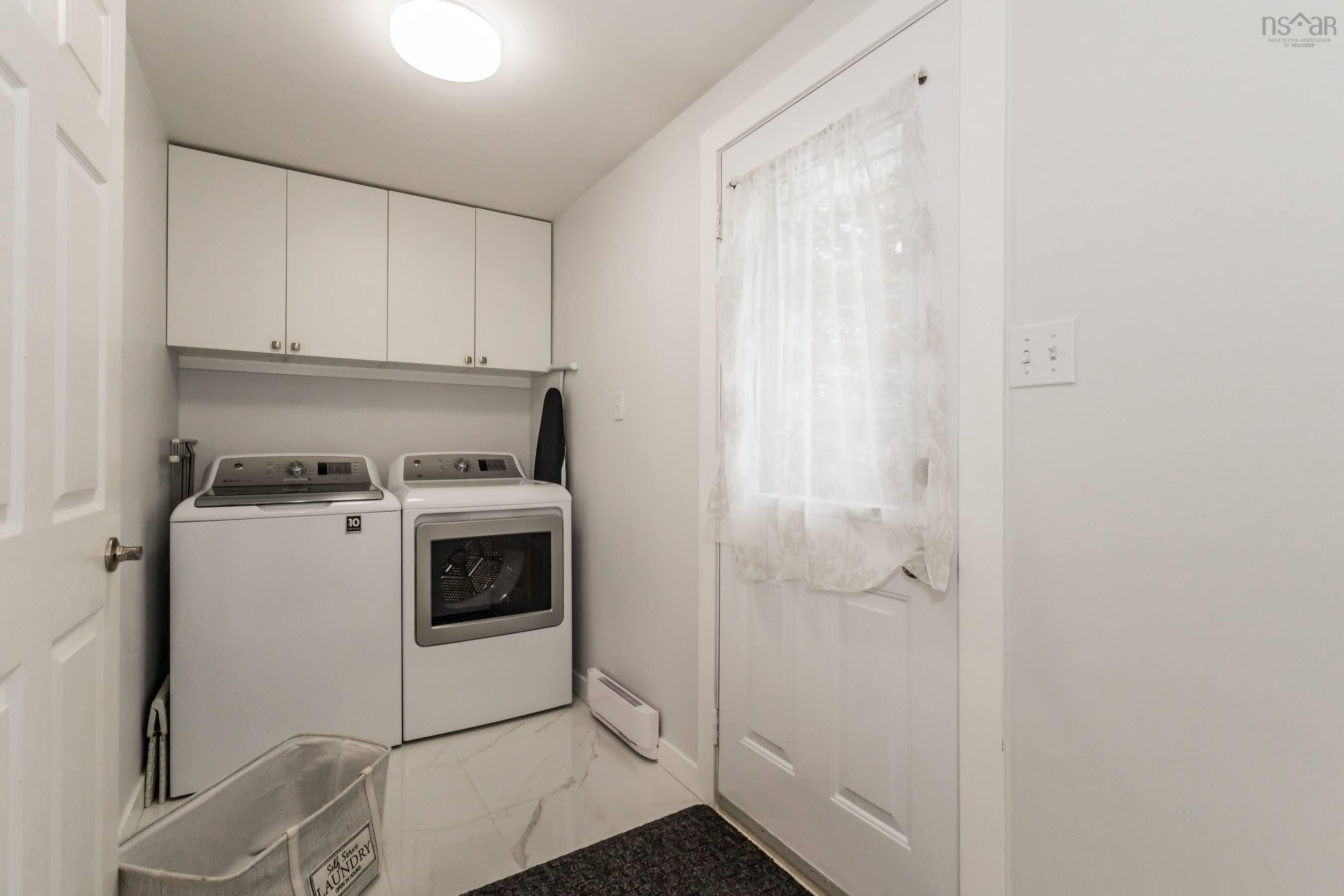 $449,900.00: 16 Hillcrest Avenue, Nictaux