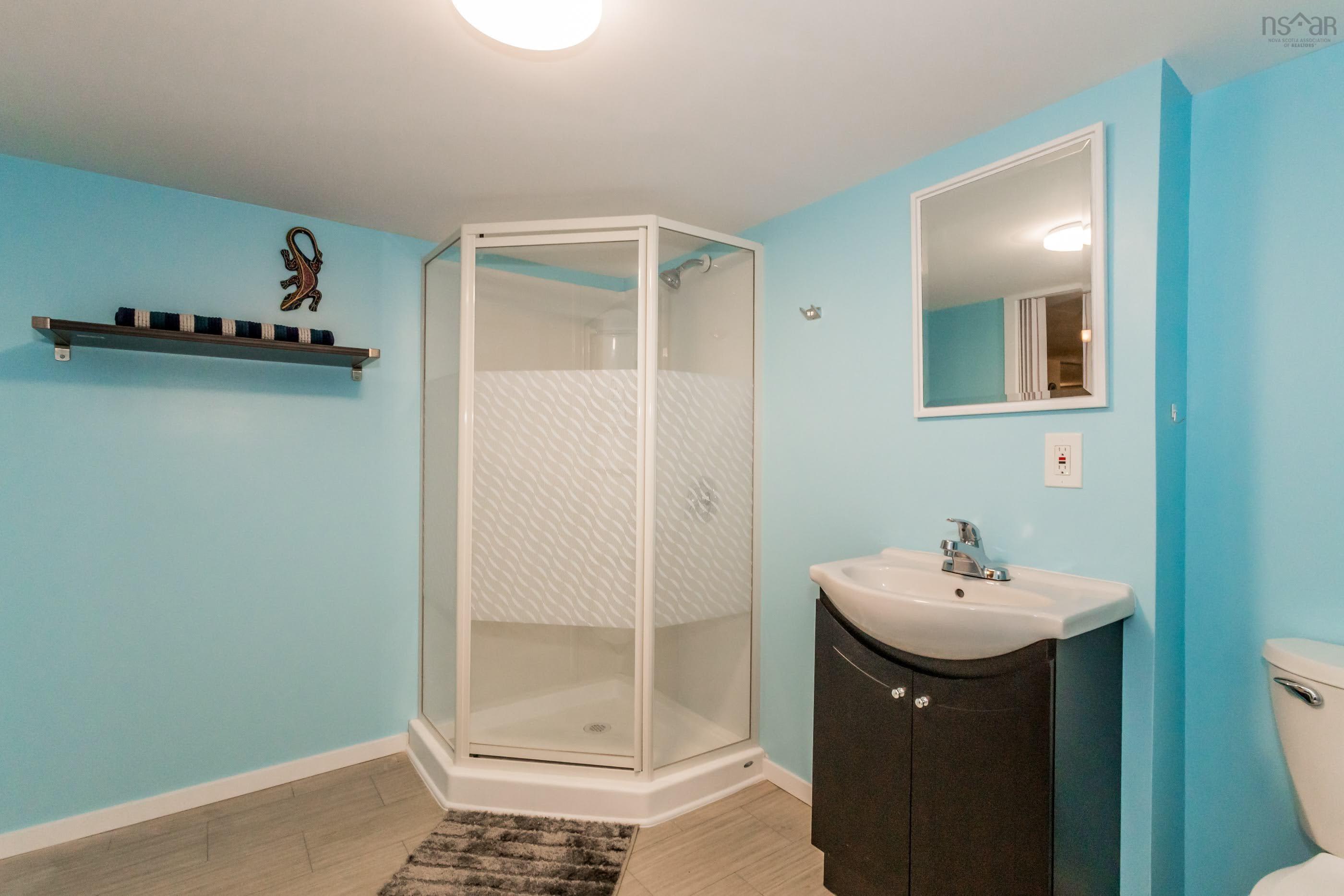 $449,900.00: 16 Hillcrest Avenue, Nictaux