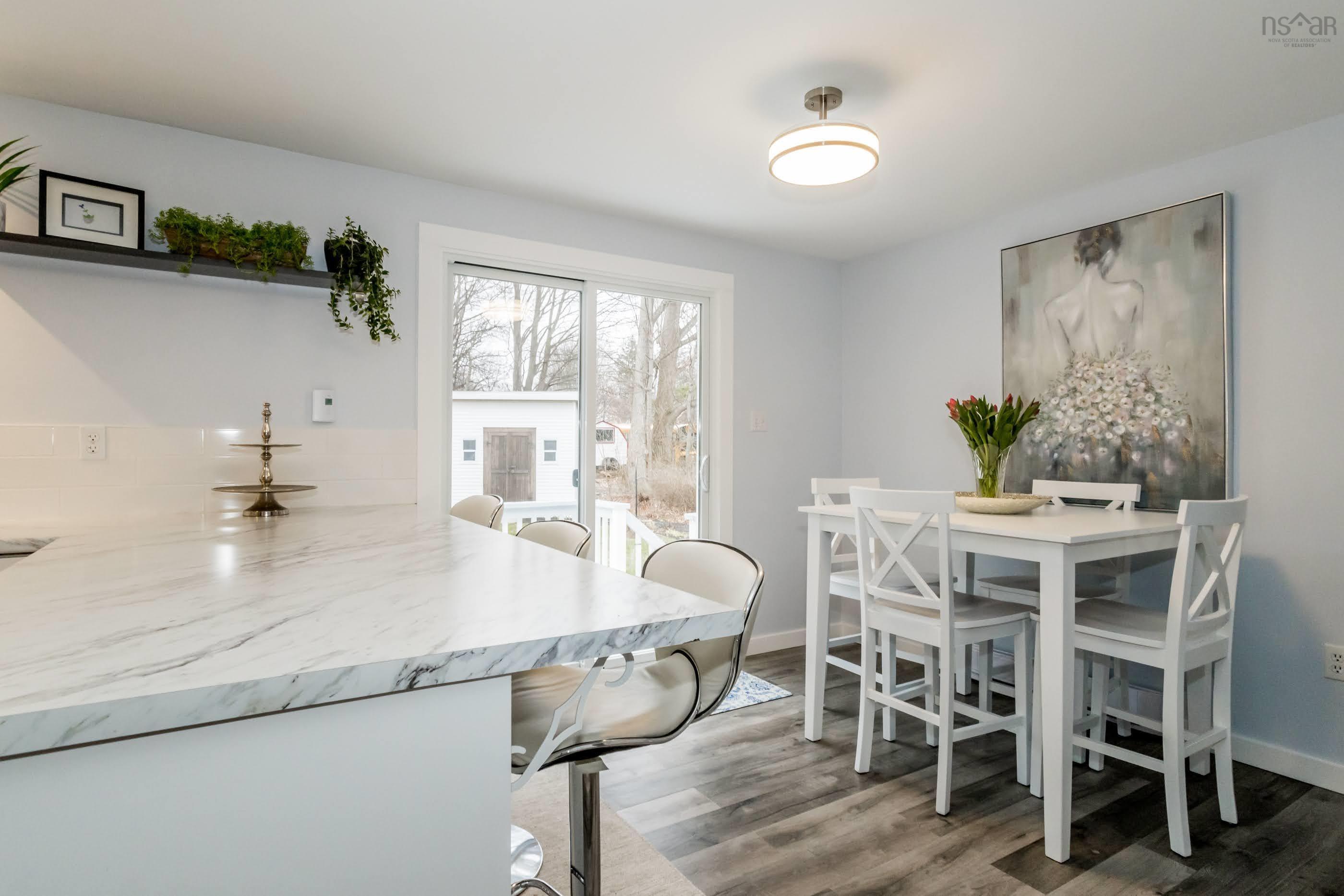 $449,900.00: 16 Hillcrest Avenue, Nictaux
