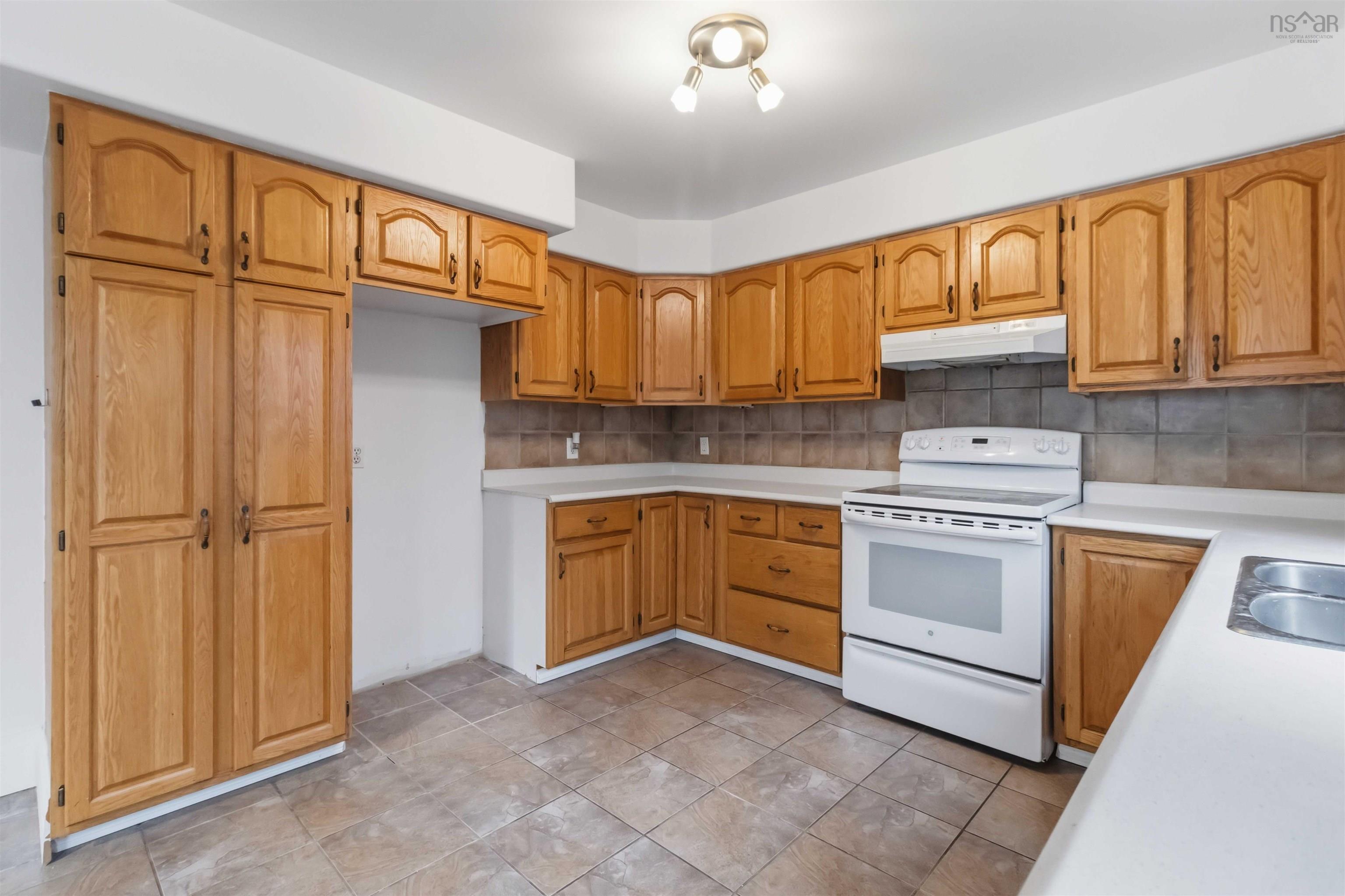 34 Wembley Place, Clayton Park, NS (MLS 202607617)