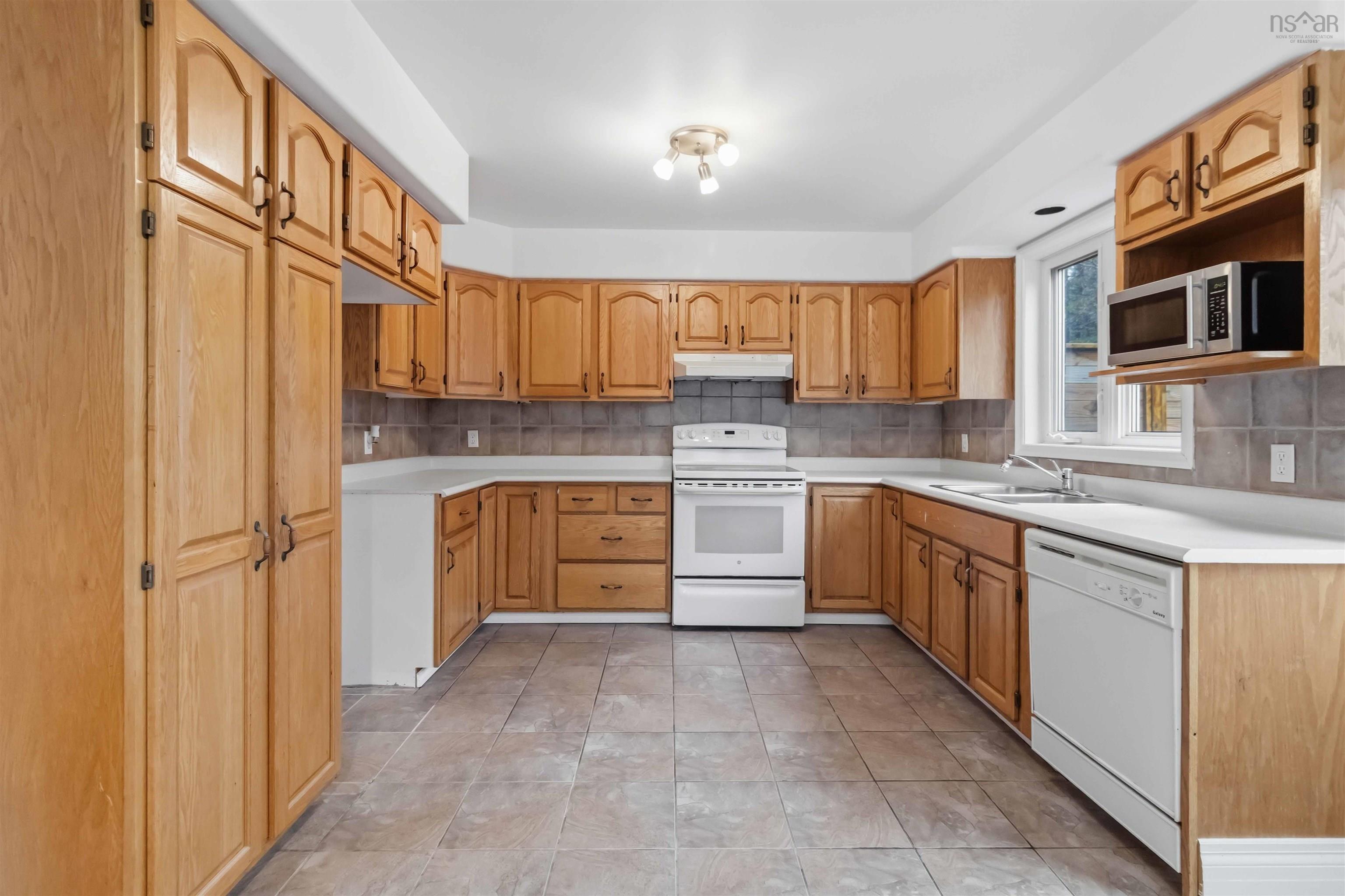 34 Wembley Place, Clayton Park, NS (MLS 202607617)