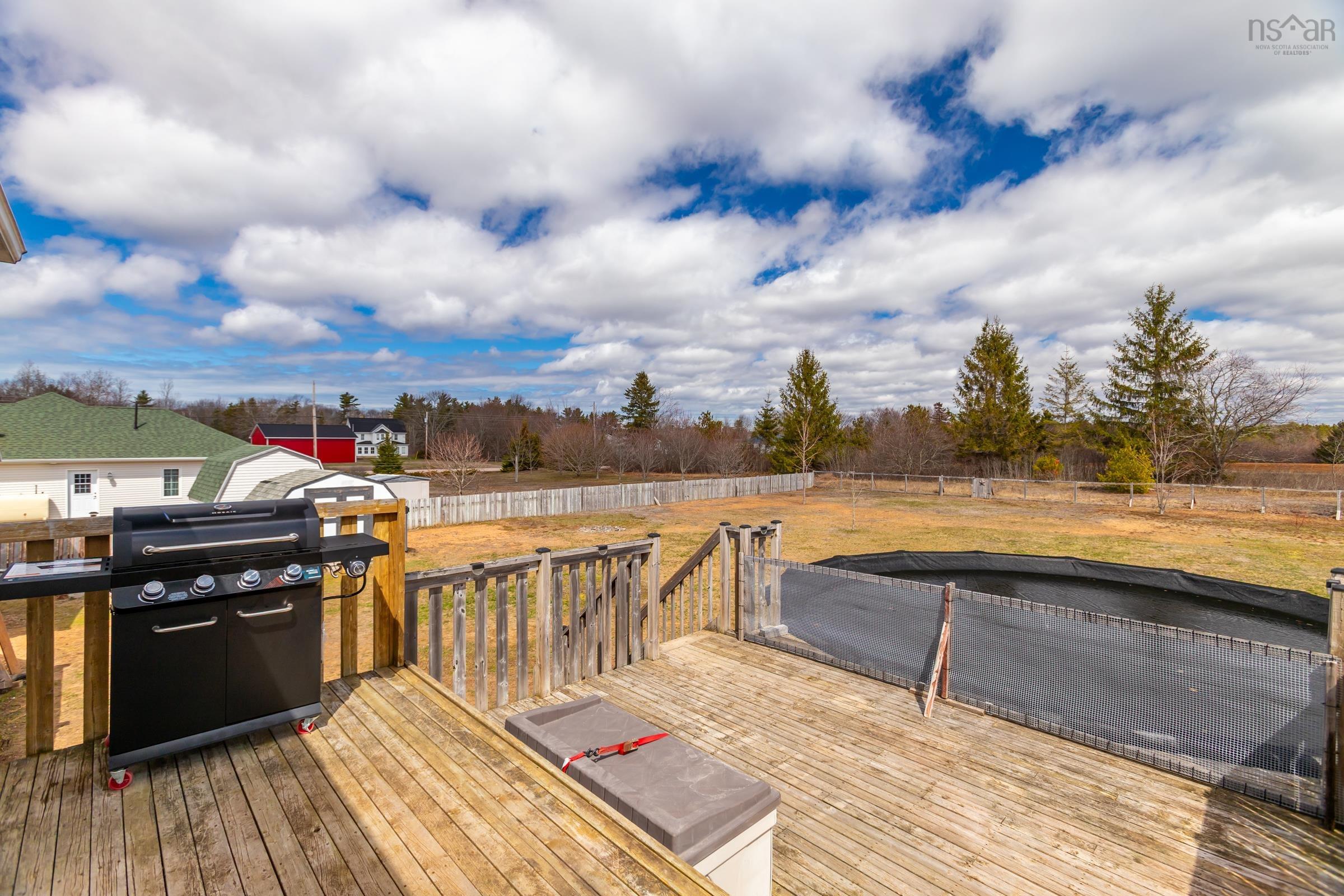 $399,500.00: 64 Seth Drive, Wilmot