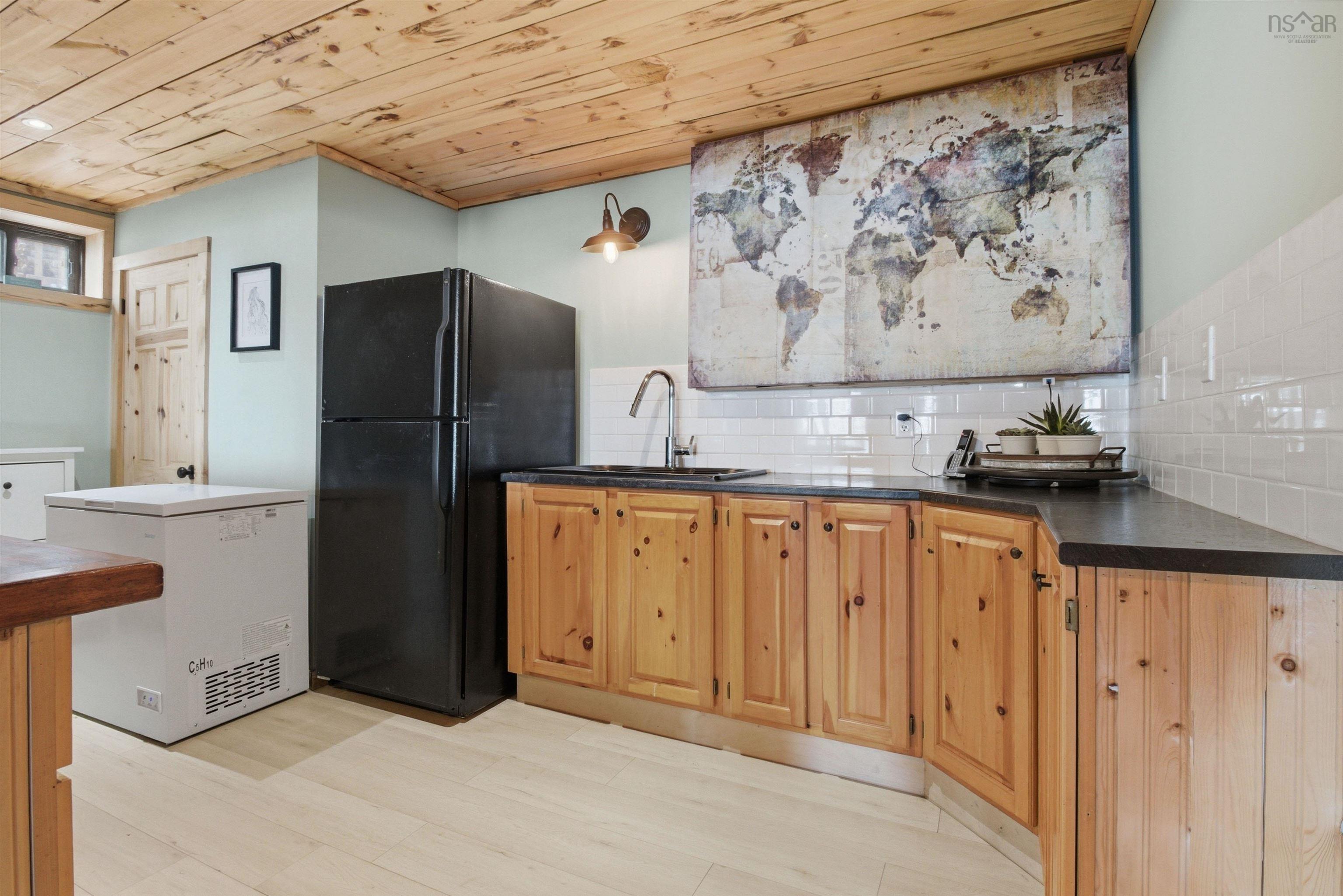 $594,900.00: 120 Lakeside Drive, East Dalhousie