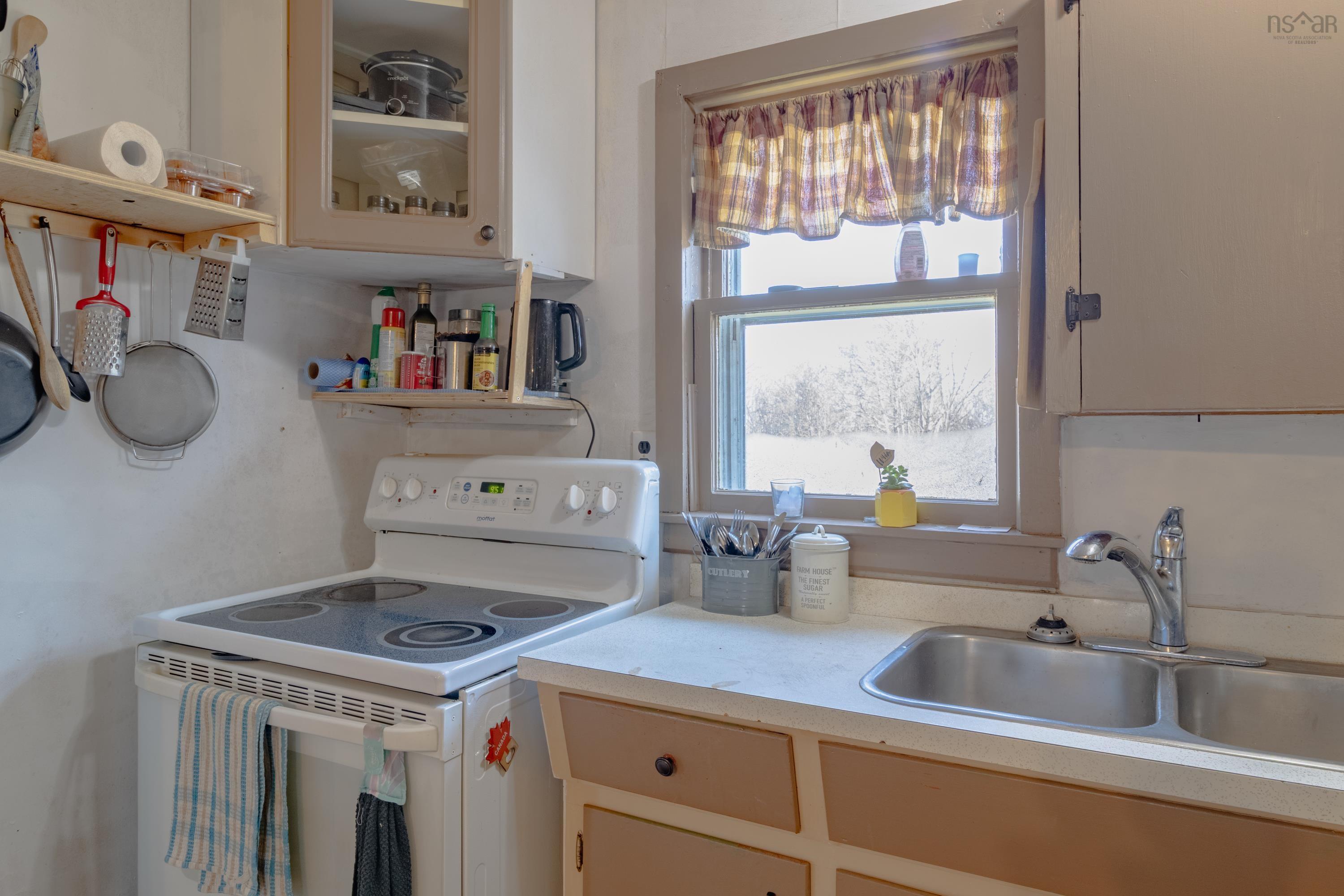 $169,000.00: 603 Fort Point Road, Weymouth North