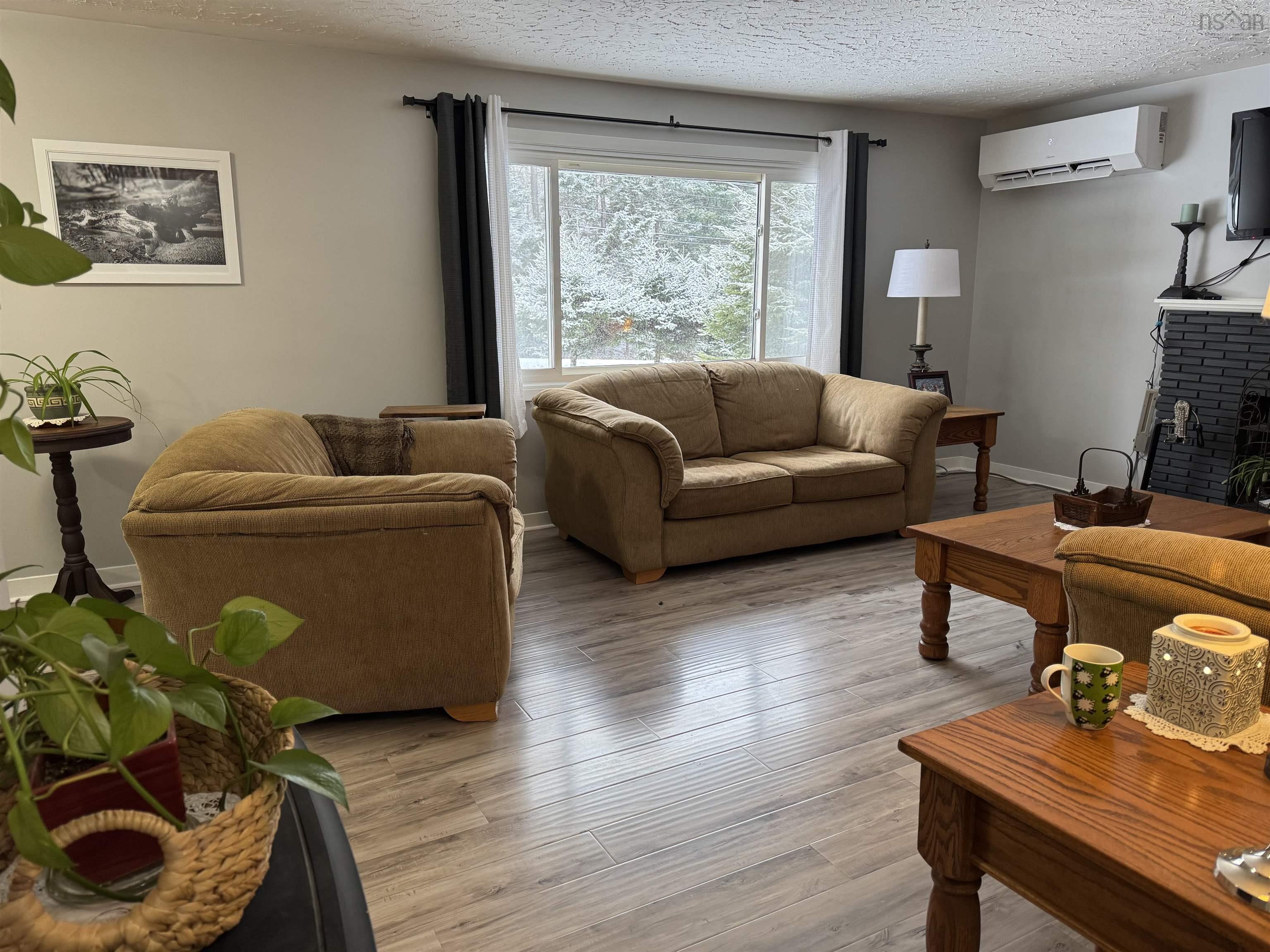 $314,000.00: 233 Greenfield Road, Murray Siding