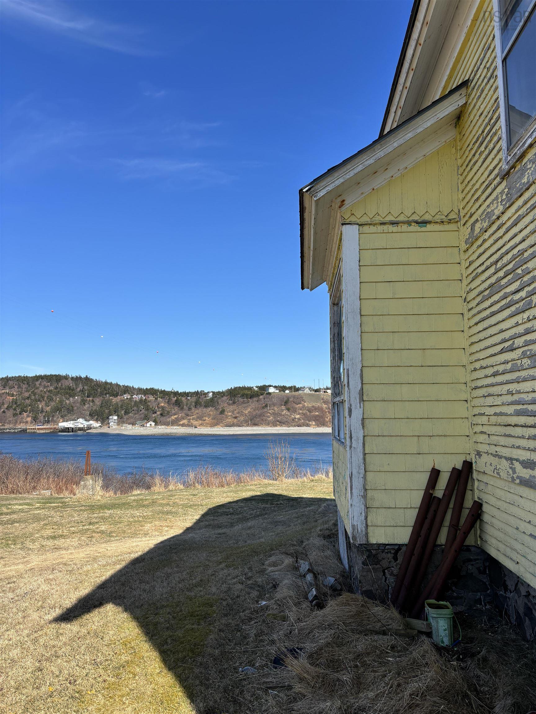 $89,000.00: 3284 Highway 217, Tiverton